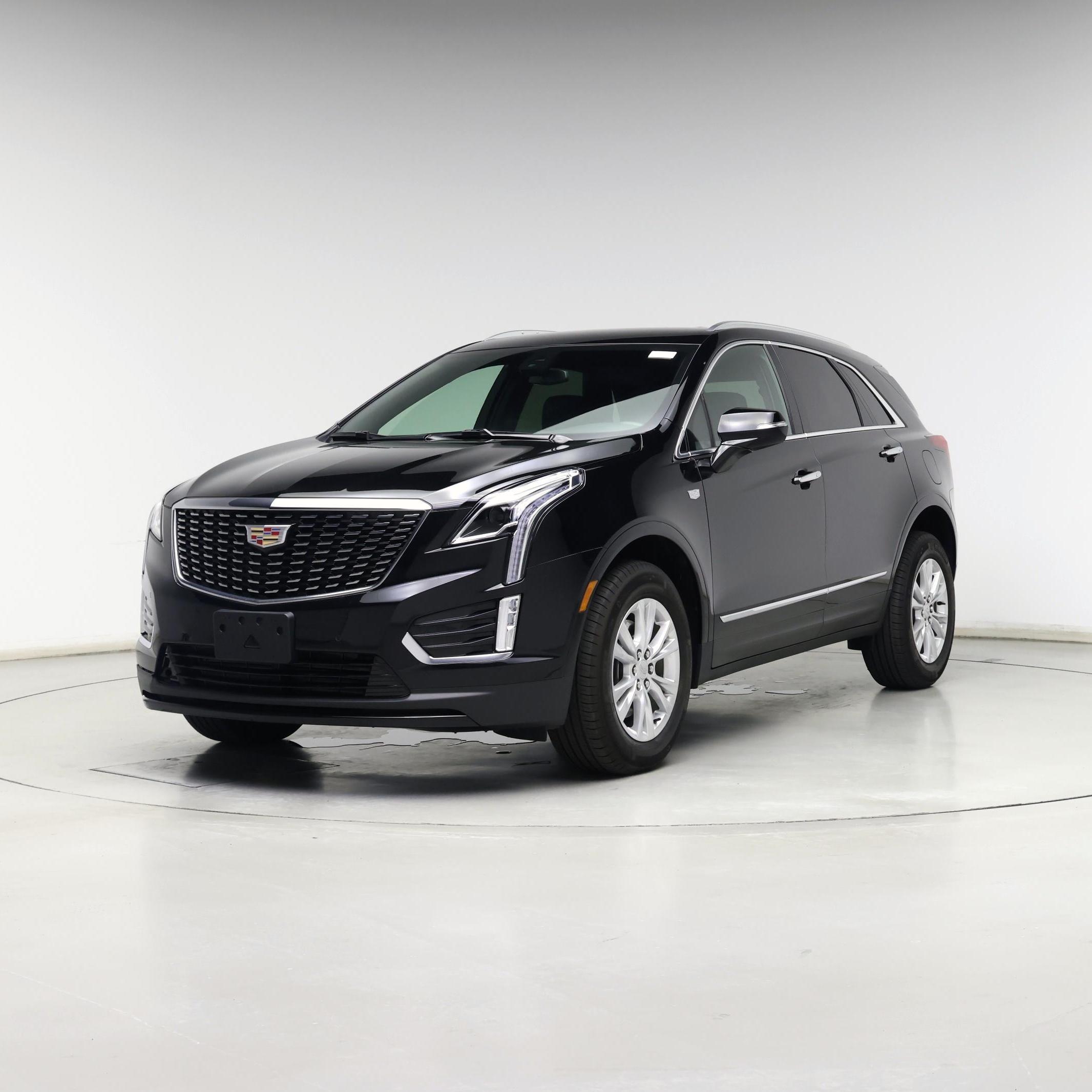 Thumbnail: 2024 Cadillac XT5 - 4