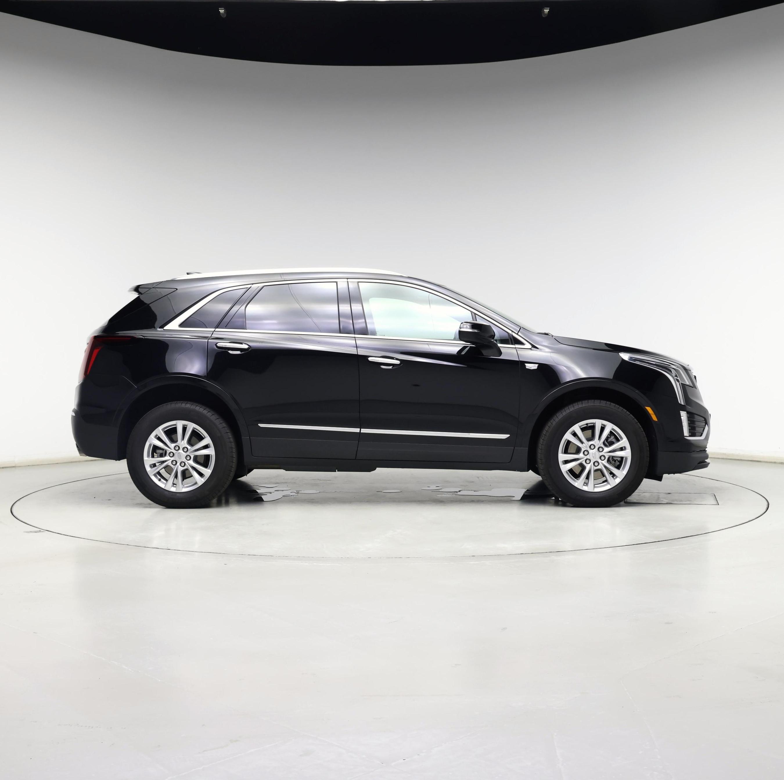 Thumbnail: 2024 Cadillac XT5 - 7