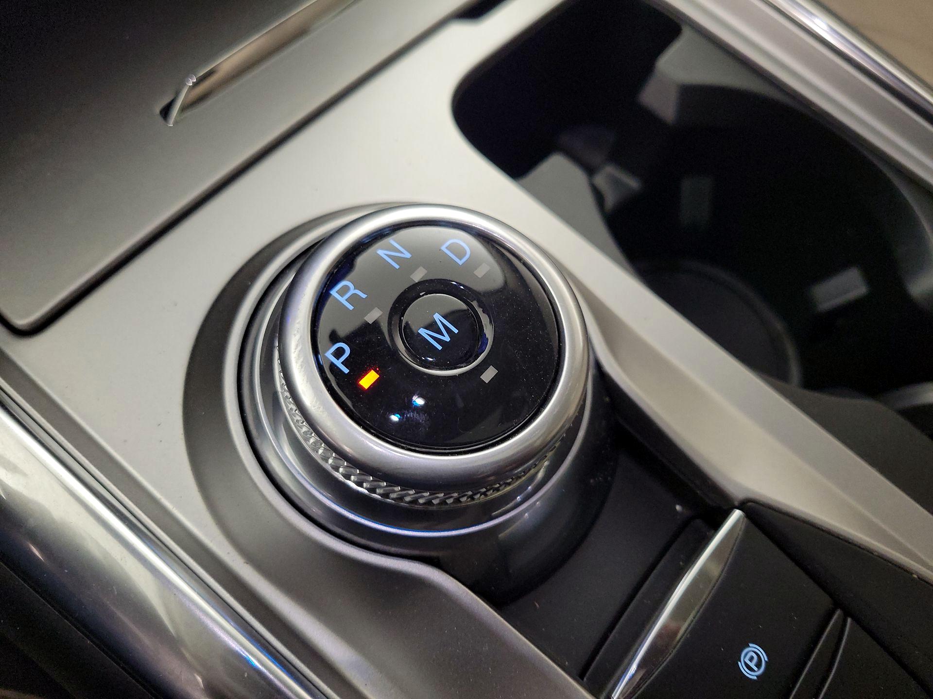 Thumbnail: 2020 Ford Explorer - 18