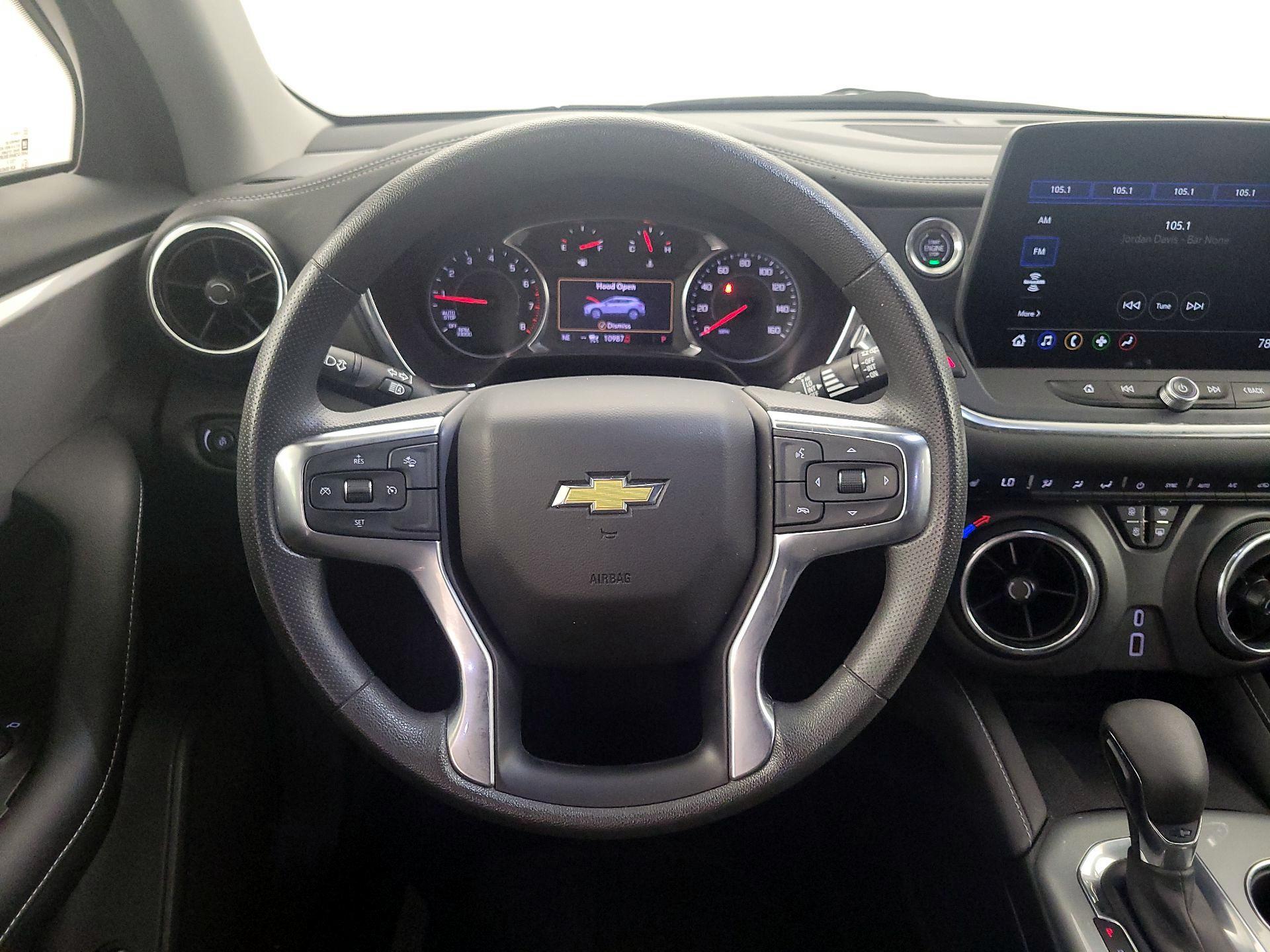 Thumbnail: 2023 Chevrolet Blazer - 10