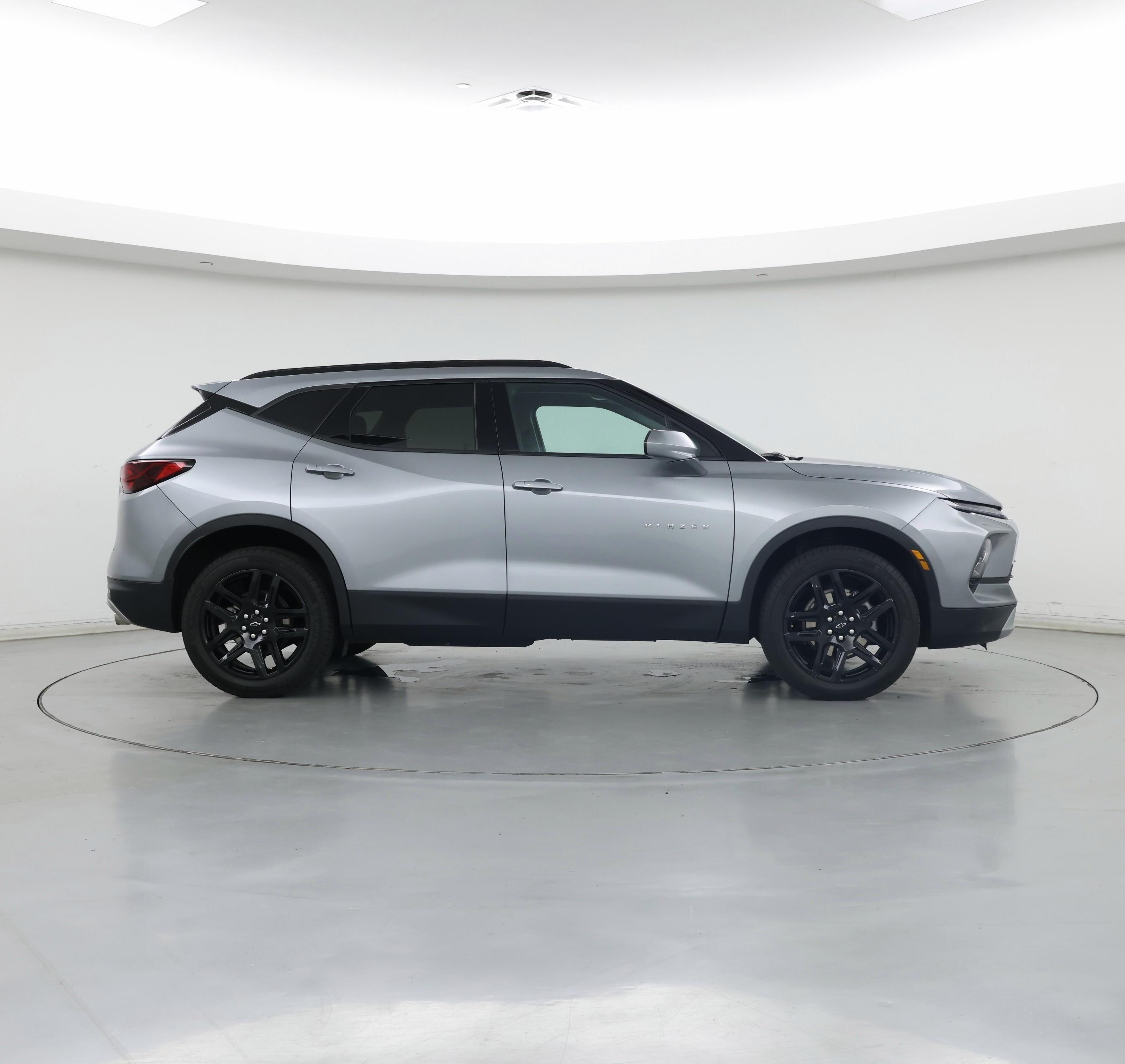 Thumbnail: 2023 Chevrolet Blazer - 7