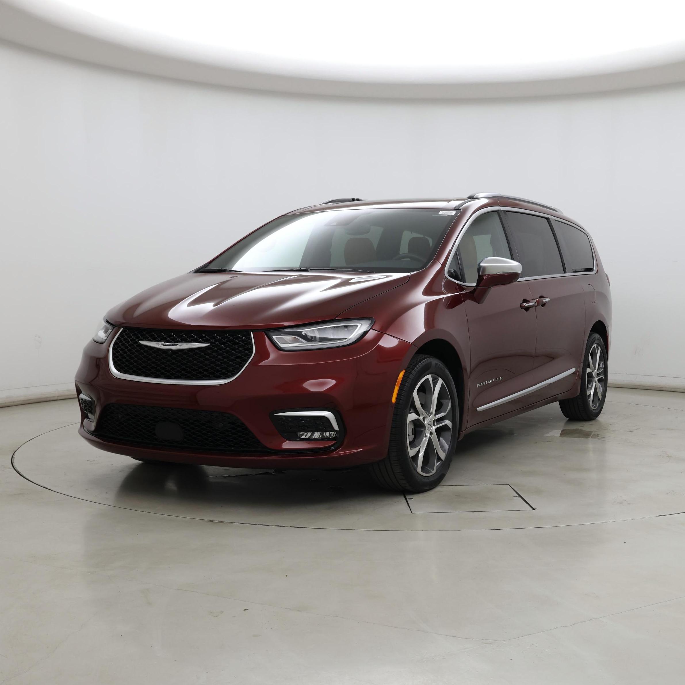 Thumbnail: 2022 Chrysler Pacifica - 4