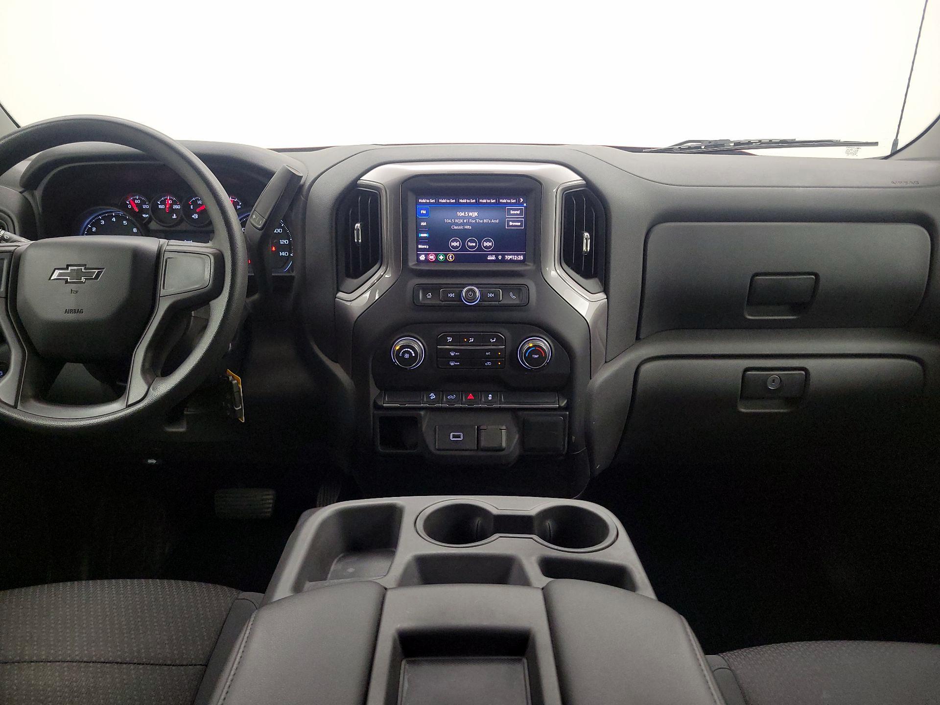 Thumbnail: 2020 Chevrolet Silverado 1500 - 9