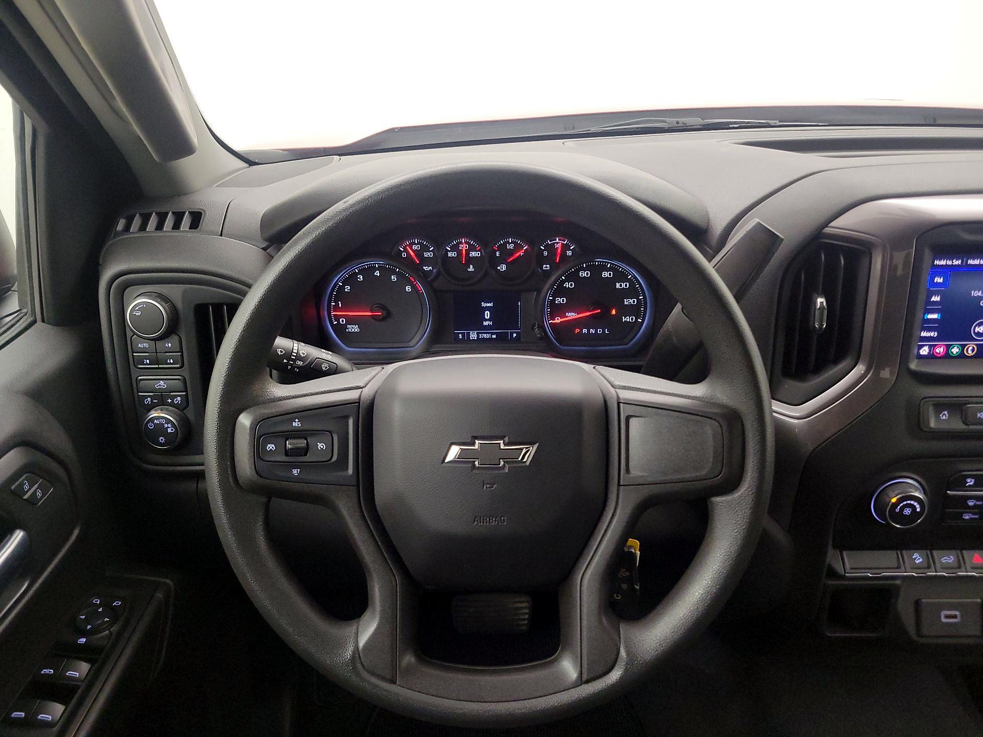 Thumbnail: 2020 Chevrolet Silverado 1500 - 10