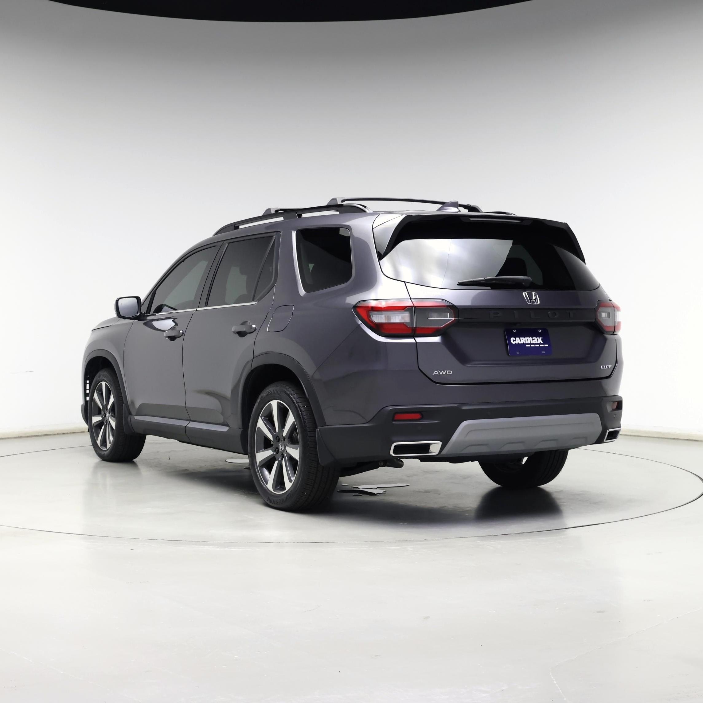 Thumbnail: 2023 Honda Pilot - 2