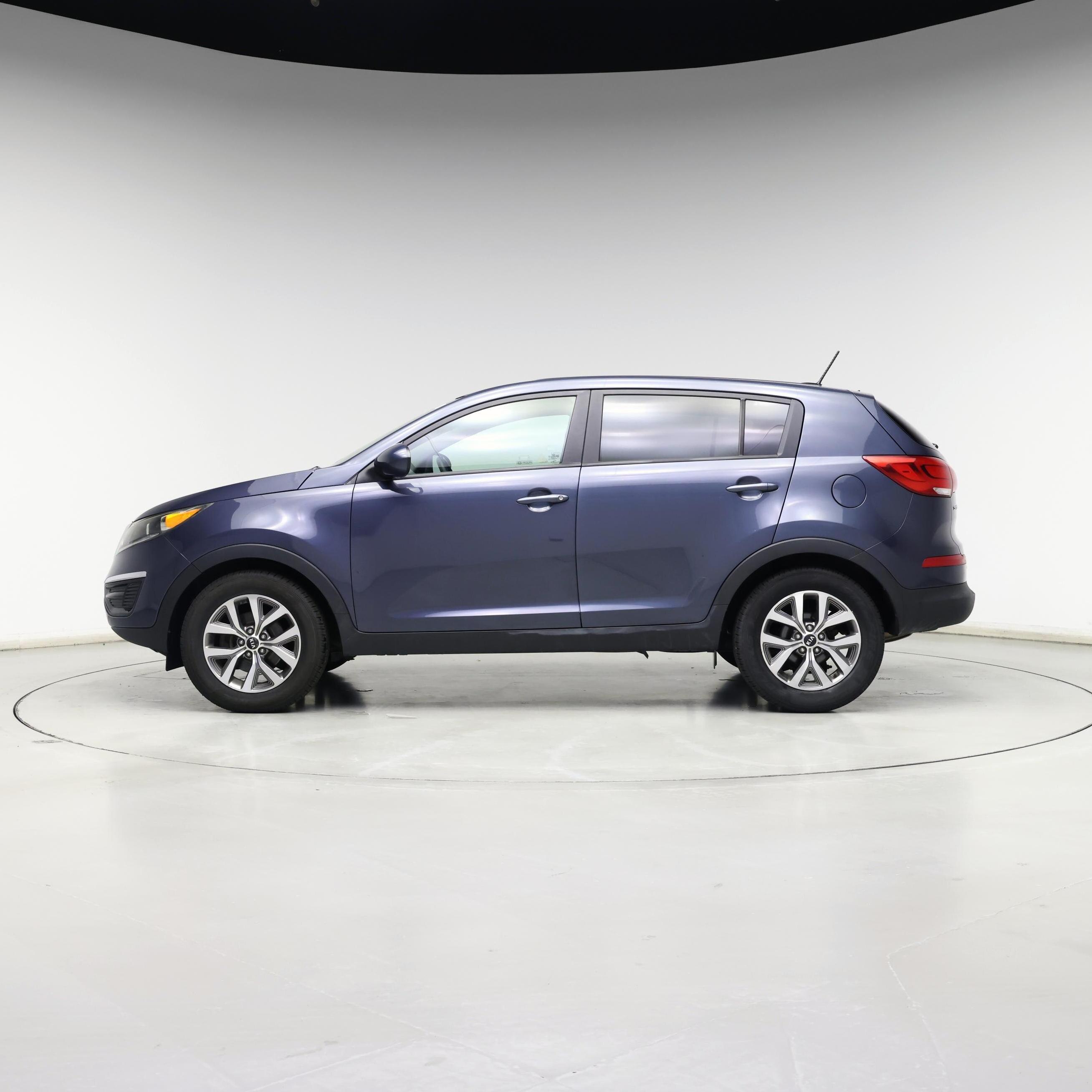 Thumbnail: 2014 Kia Sportage - 3