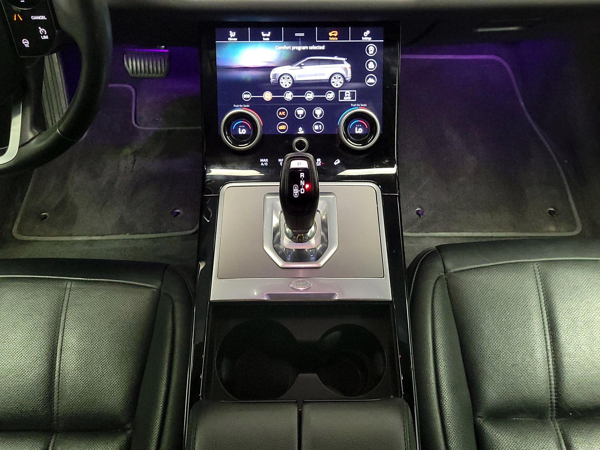 Thumbnail: 2020 Land Rover Range Rover Evoque - 18
