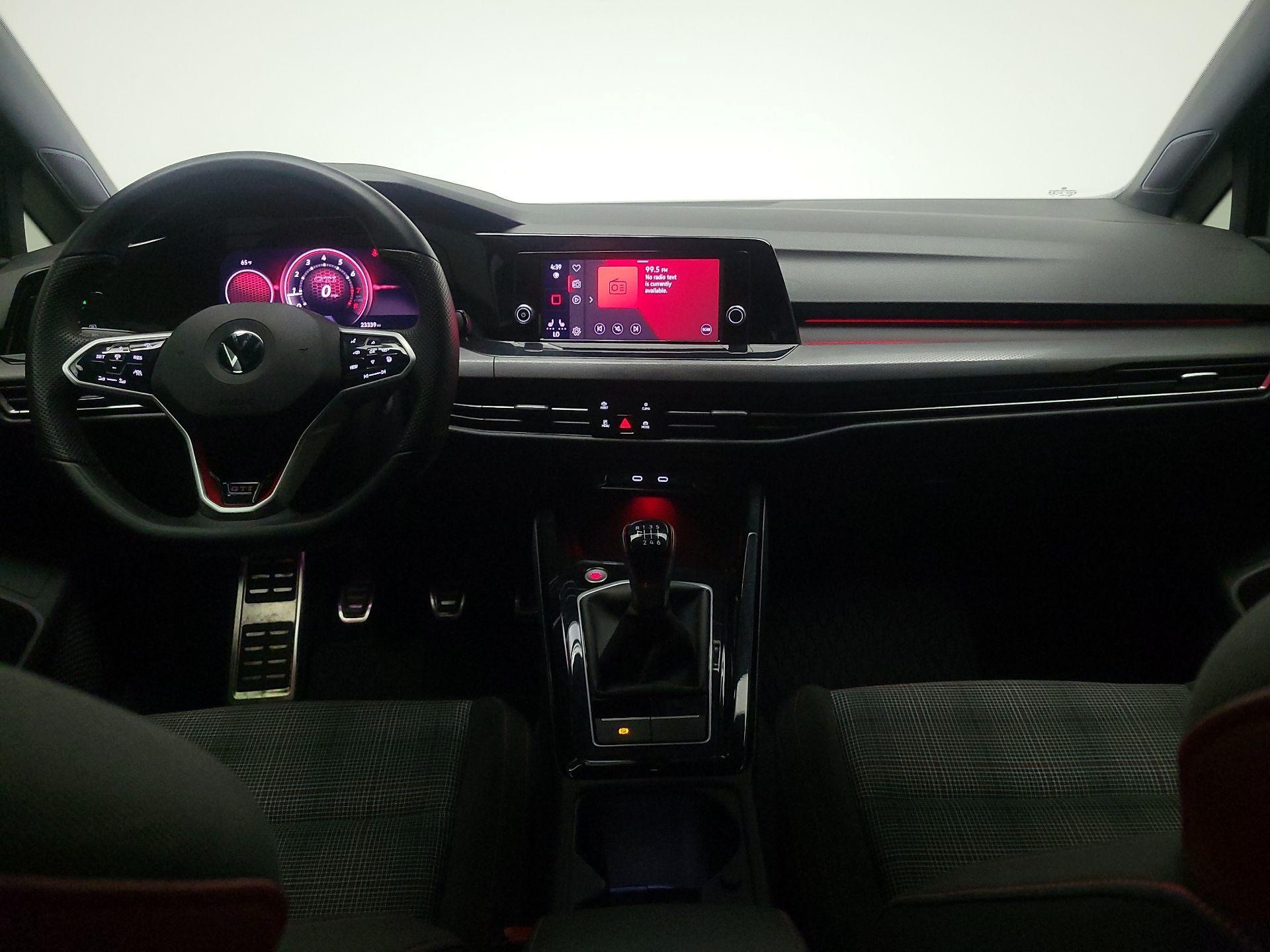 Thumbnail: 2023 Volkswagen Golf - 9