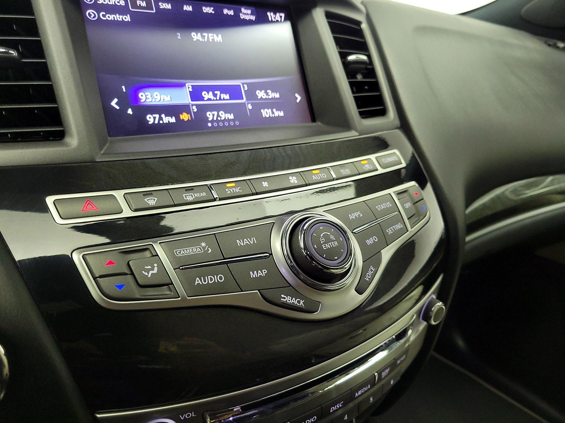 Thumbnail: 2019 INFINITI QX60 - 17