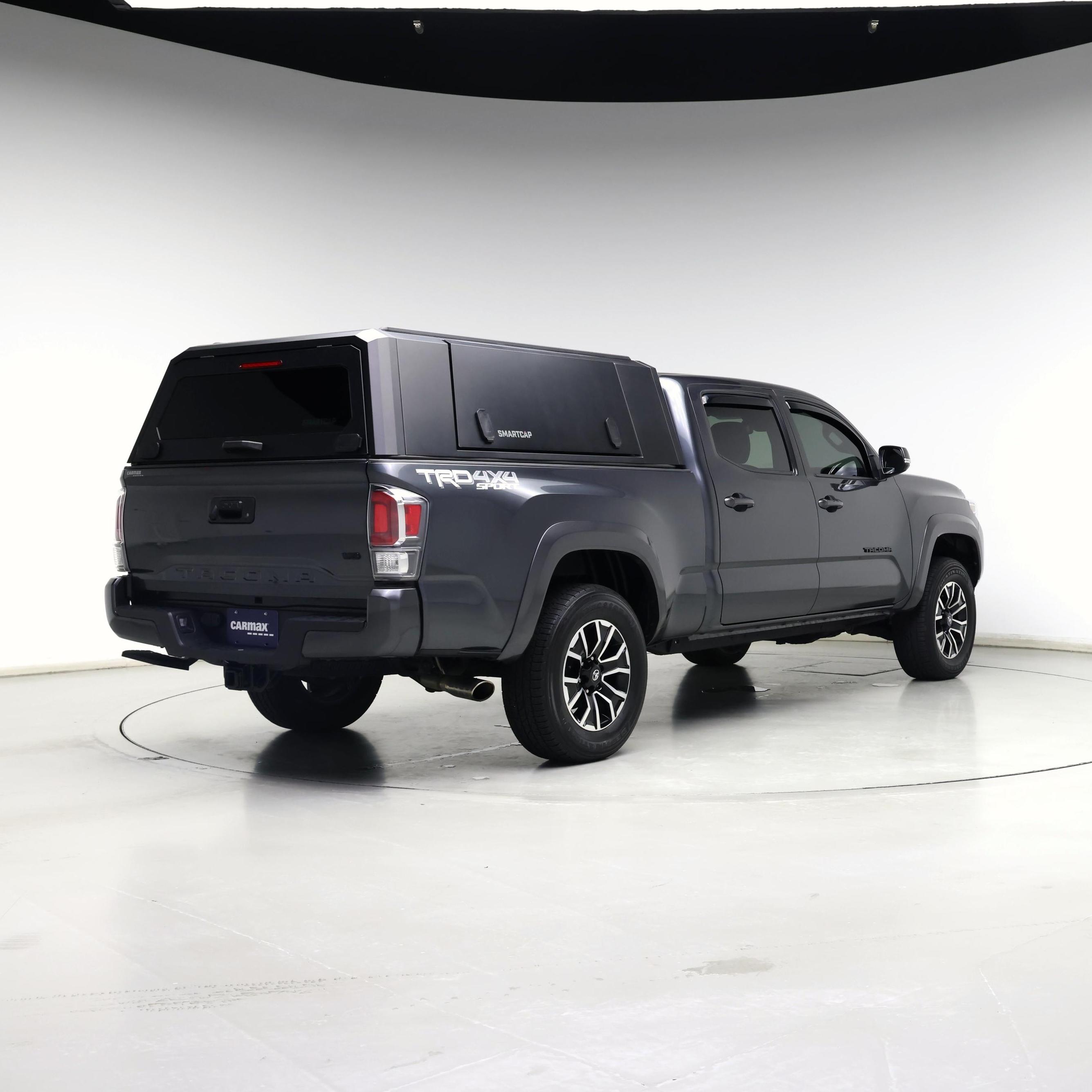 Thumbnail: 2022 Toyota Tacoma - 8