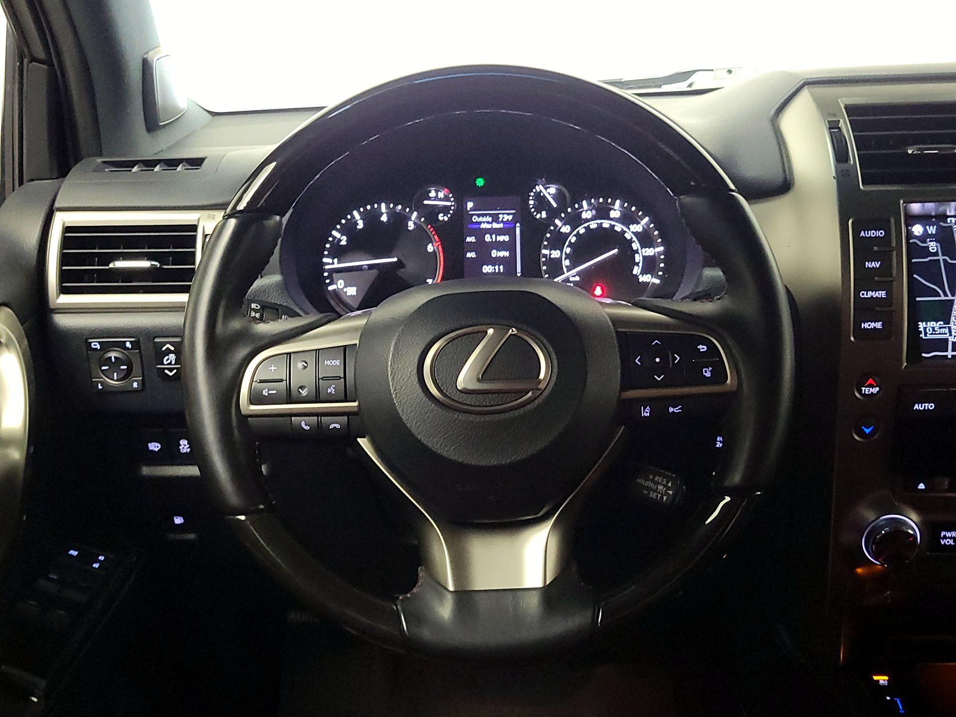 Thumbnail: 2021 Lexus GX - 10