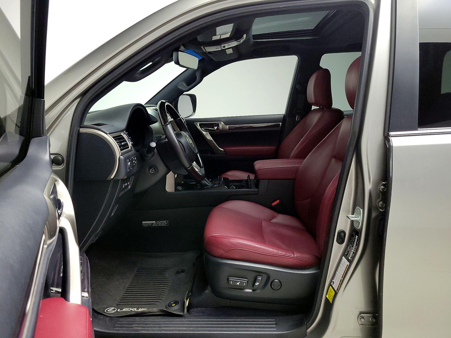 Thumbnail: 2021 Lexus GX - 11