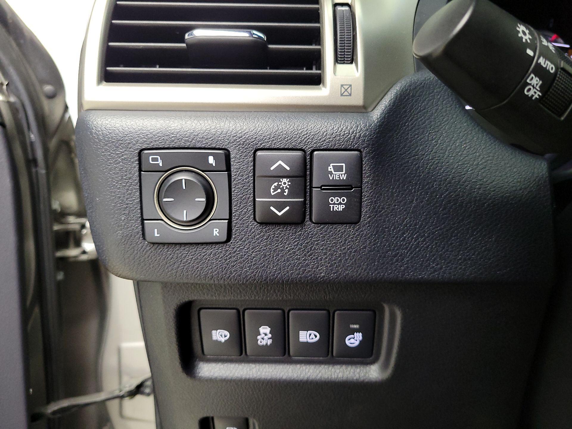 Thumbnail: 2021 Lexus GX - 13