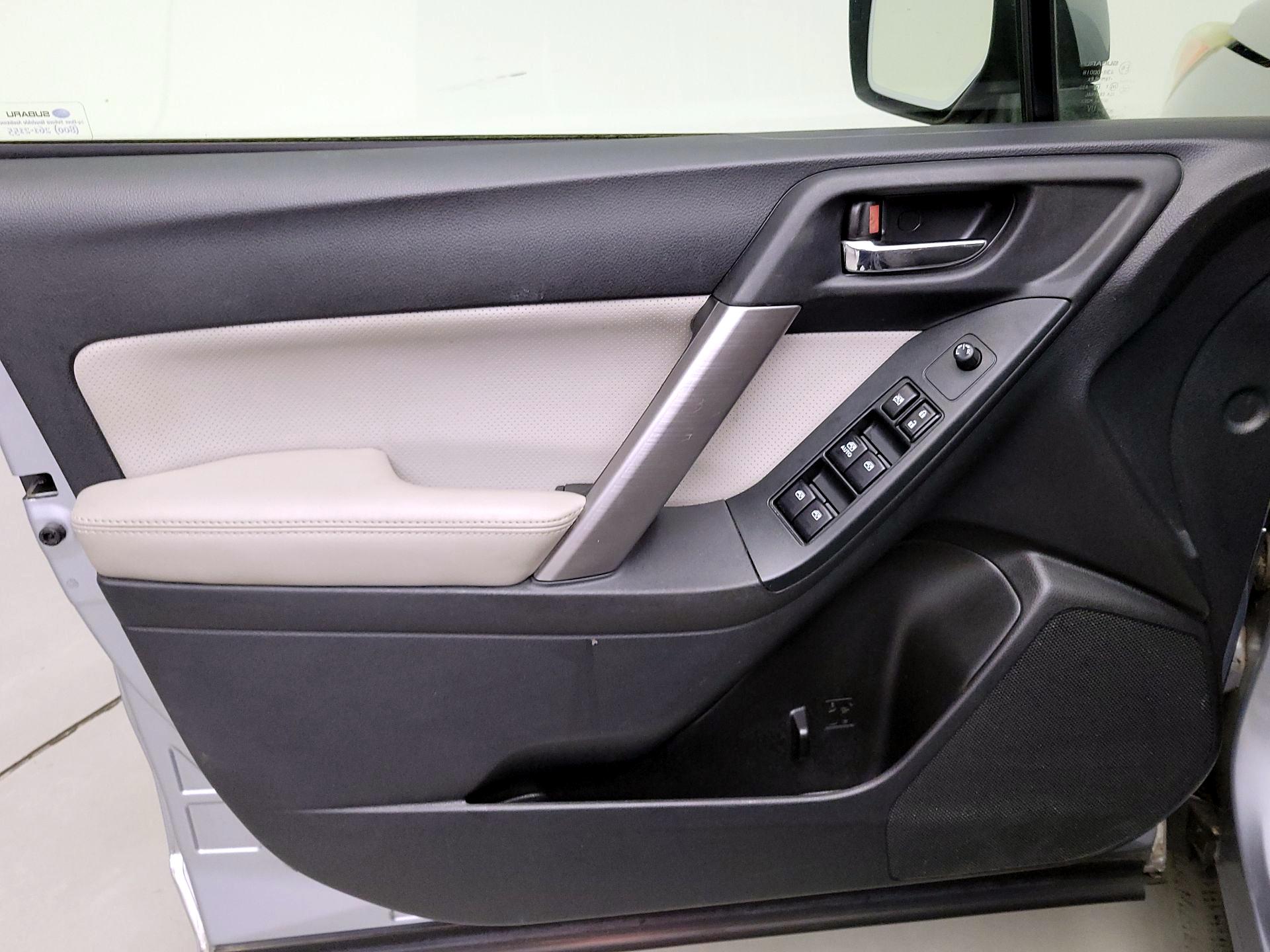 Thumbnail: 2014 Subaru Forester - 12