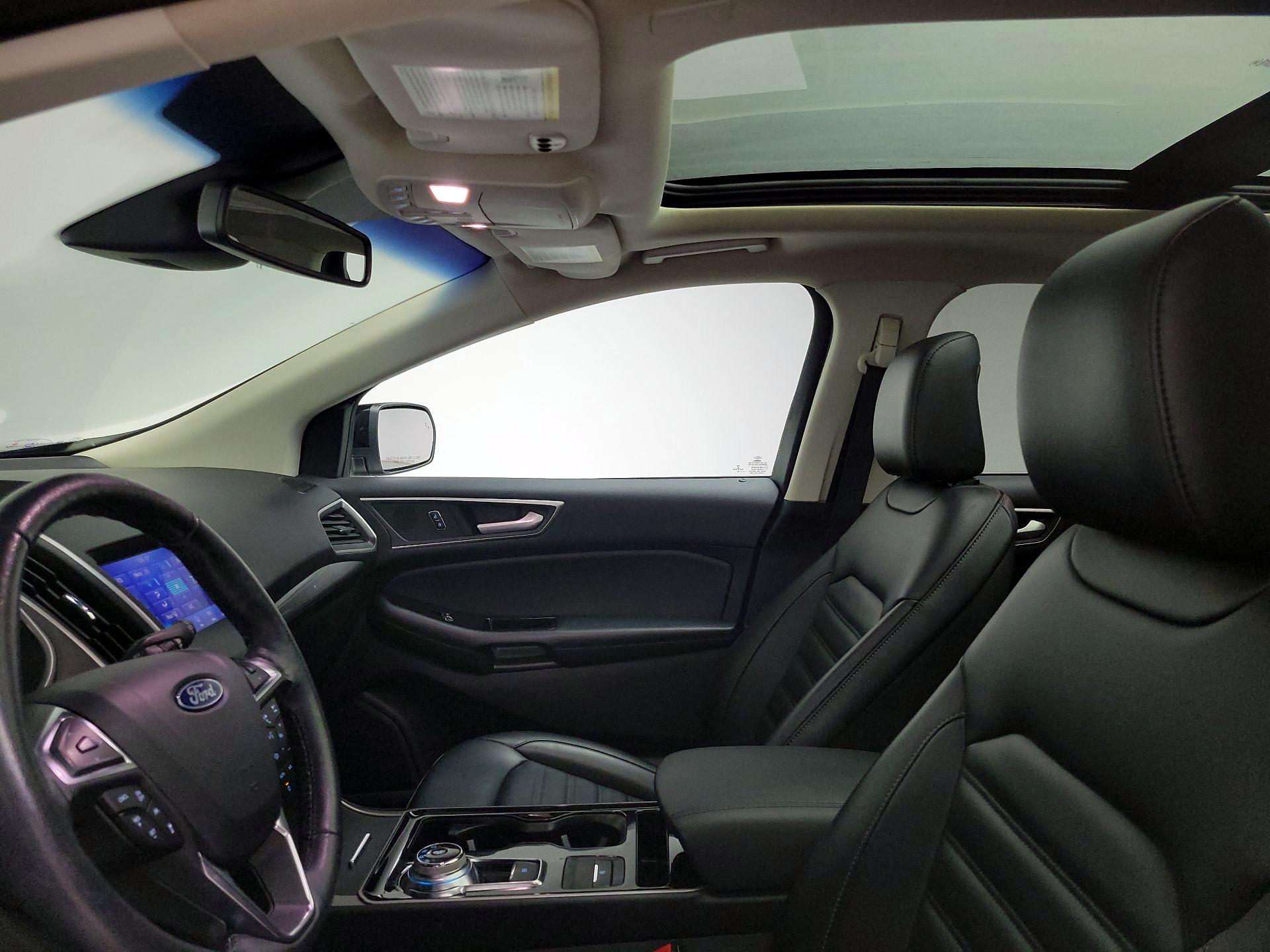 Thumbnail: 2020 Ford Edge - 20