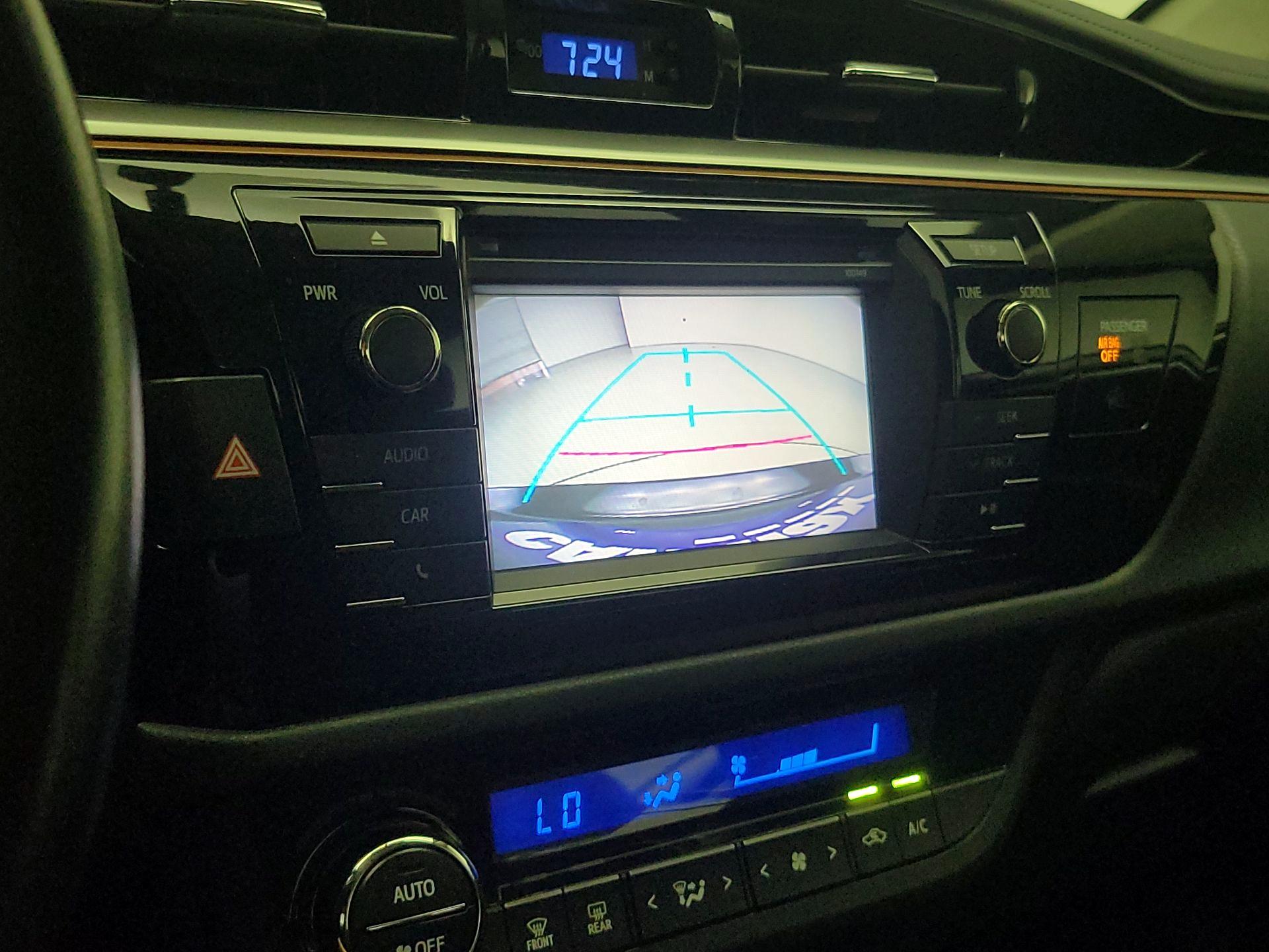 Thumbnail: 2014 Toyota Corolla - 14
