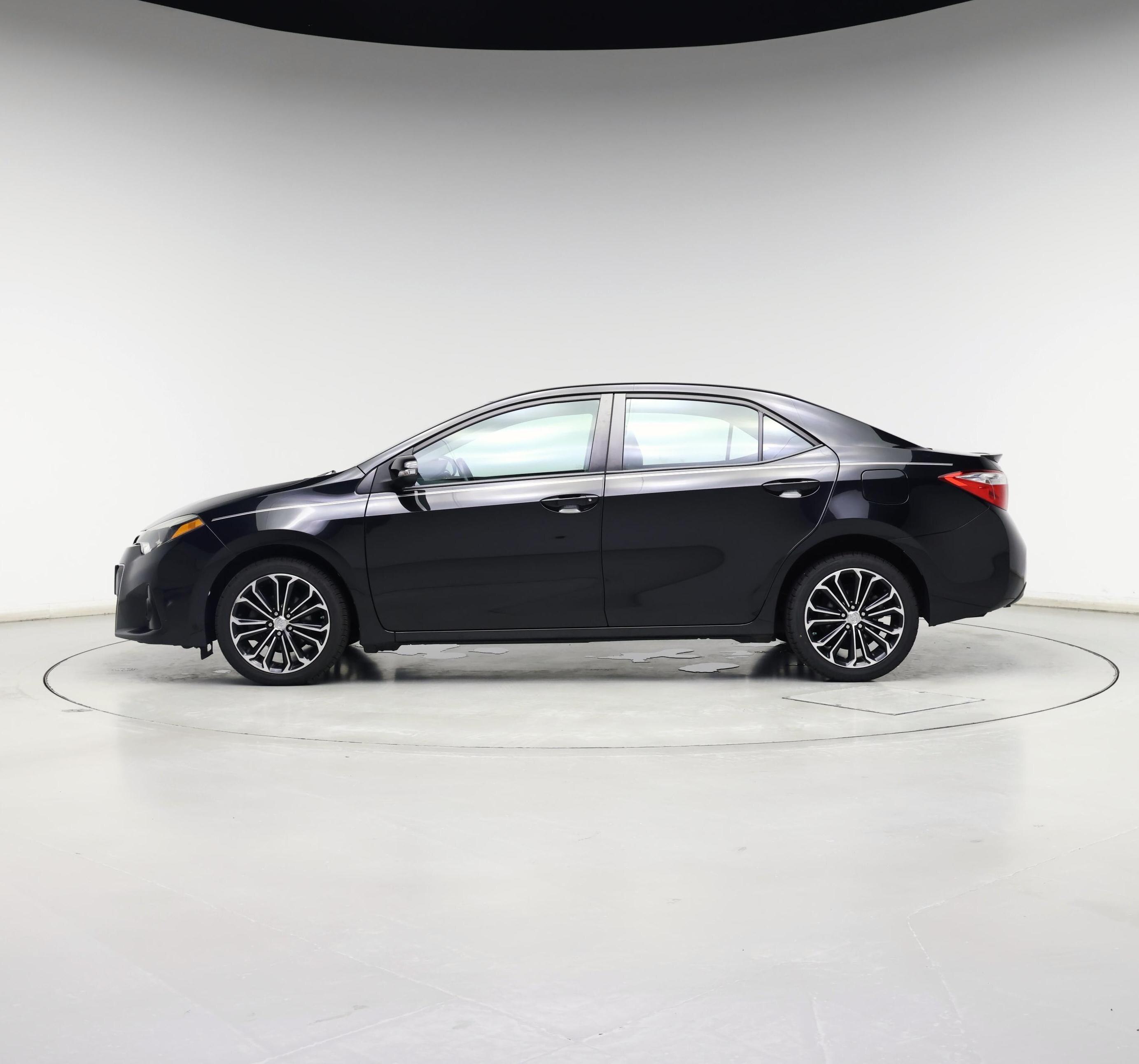 Thumbnail: 2014 Toyota Corolla - 3
