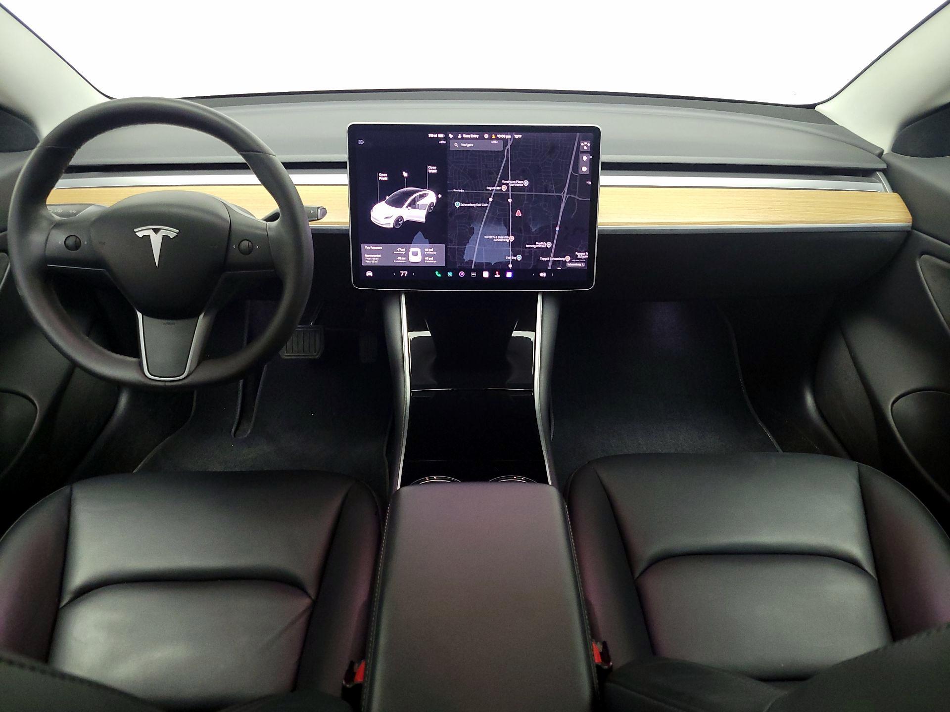 Thumbnail: 2020 Tesla Model 3 - 9