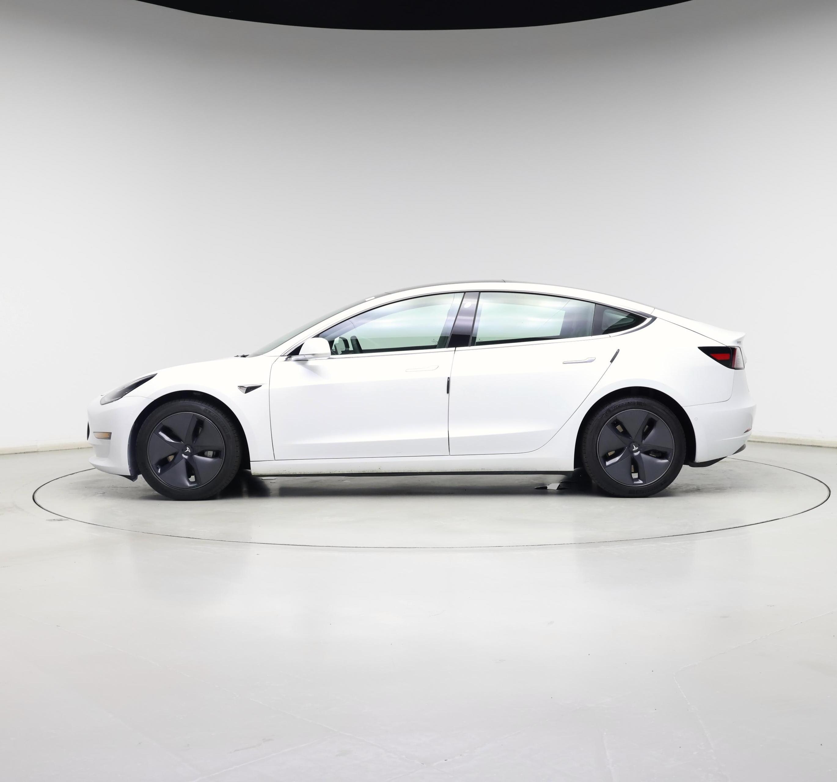 Thumbnail: 2020 Tesla Model 3 - 3