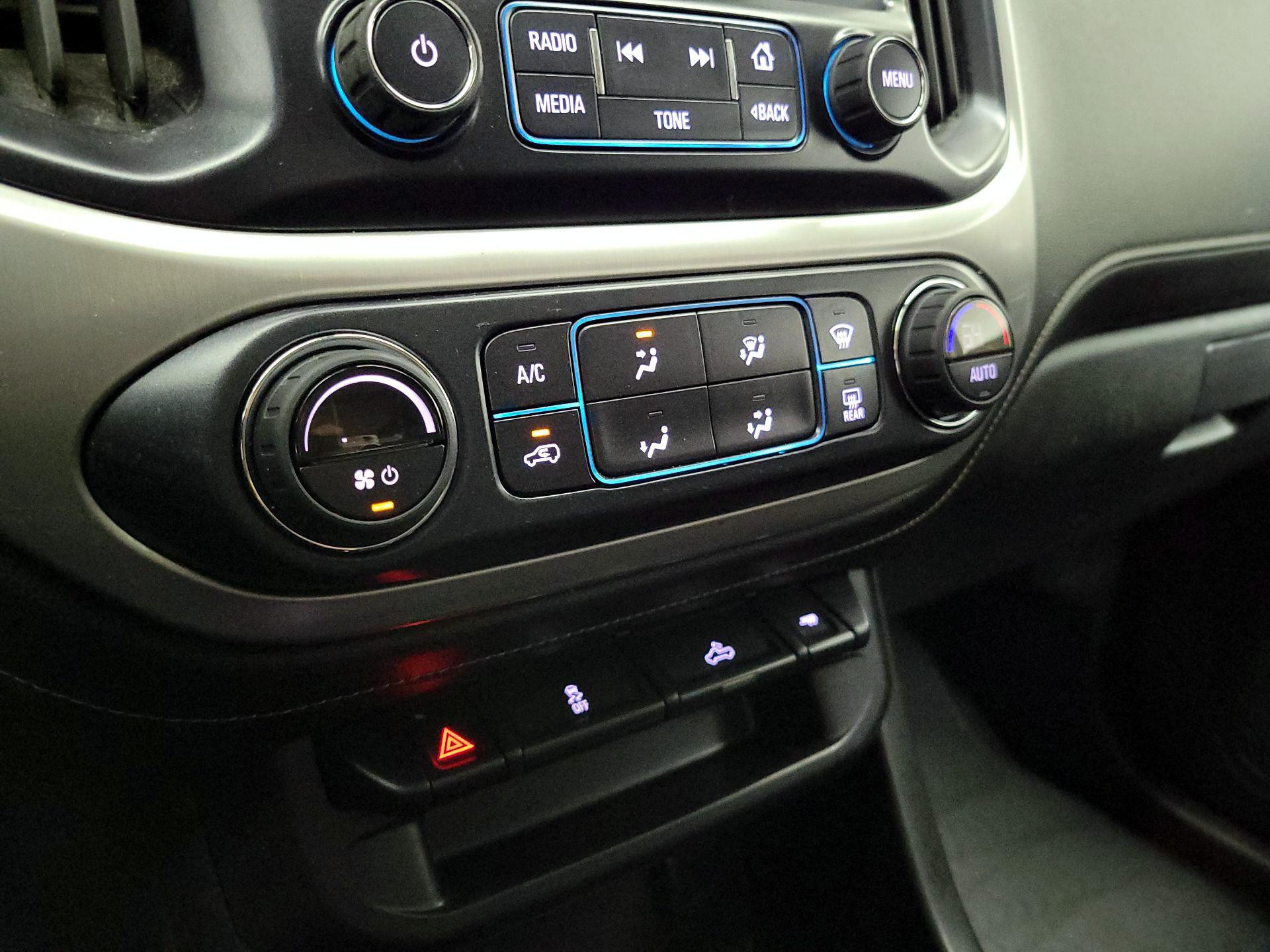 Thumbnail: 2017 GMC Canyon - 16