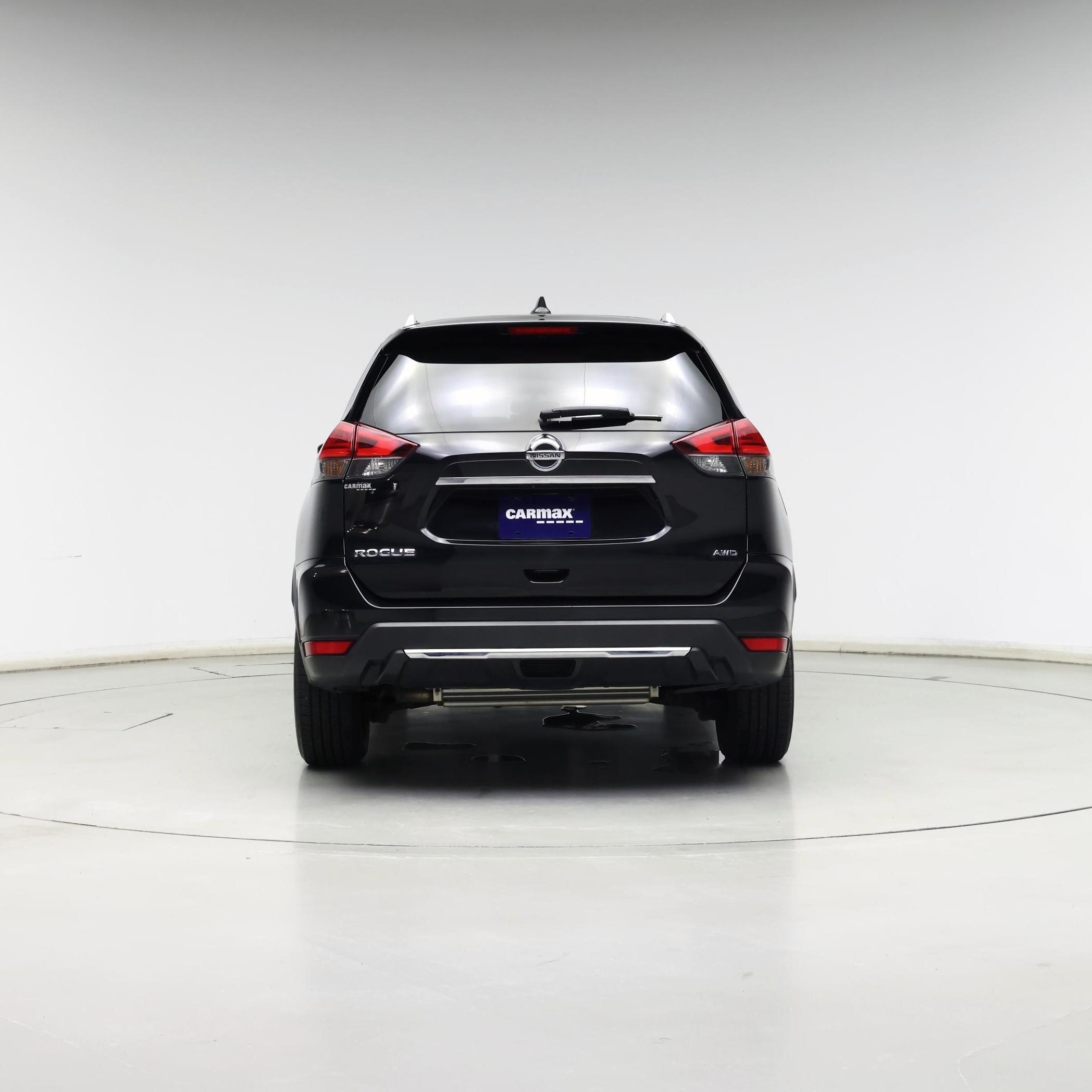 Thumbnail: 2017 Nissan Rogue - 6