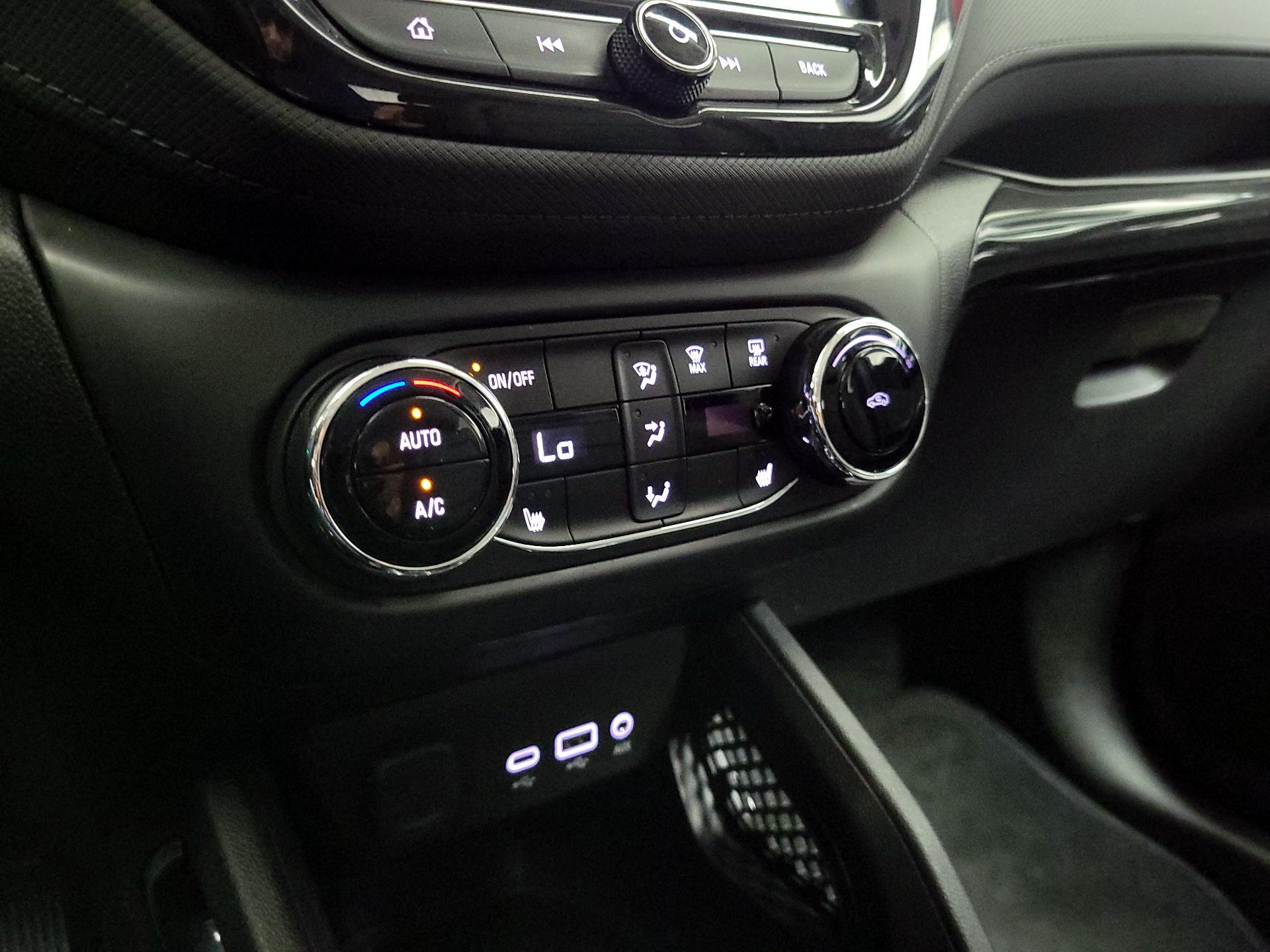 Thumbnail: 2021 Chevrolet TrailBlazer - 16