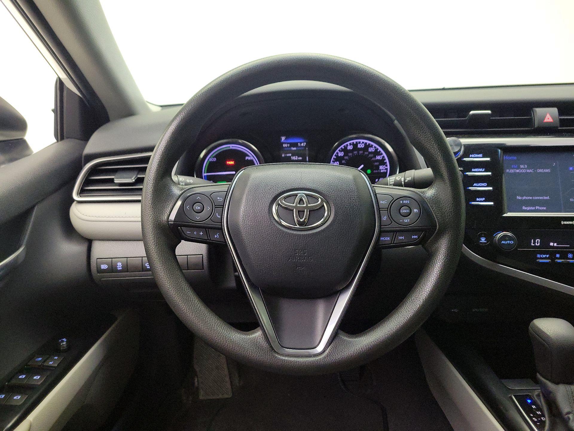 Thumbnail: 2020 Toyota Camry - 10