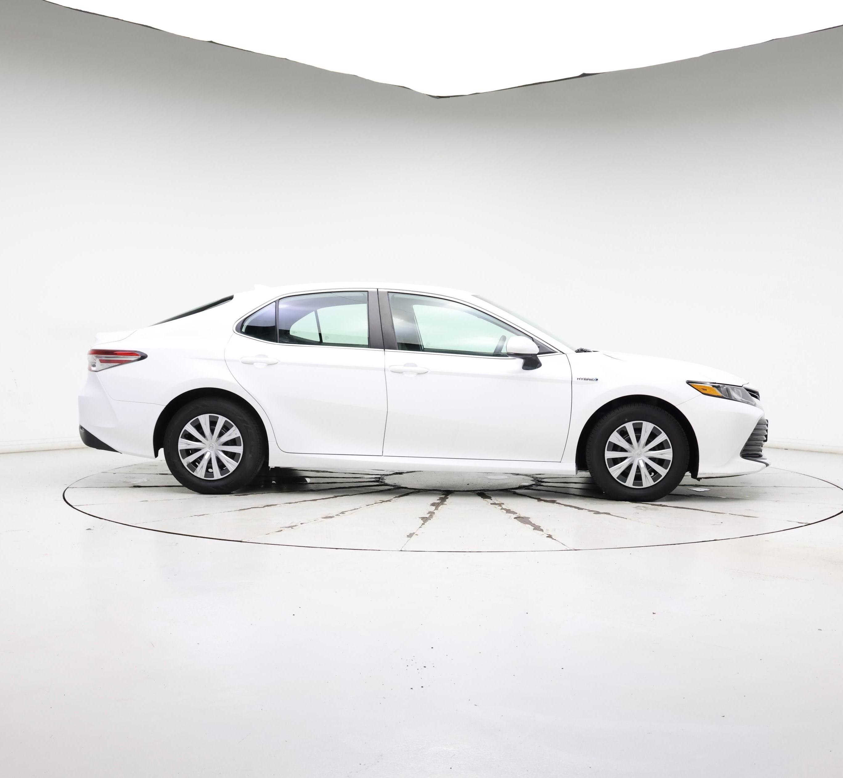 Thumbnail: 2020 Toyota Camry - 7