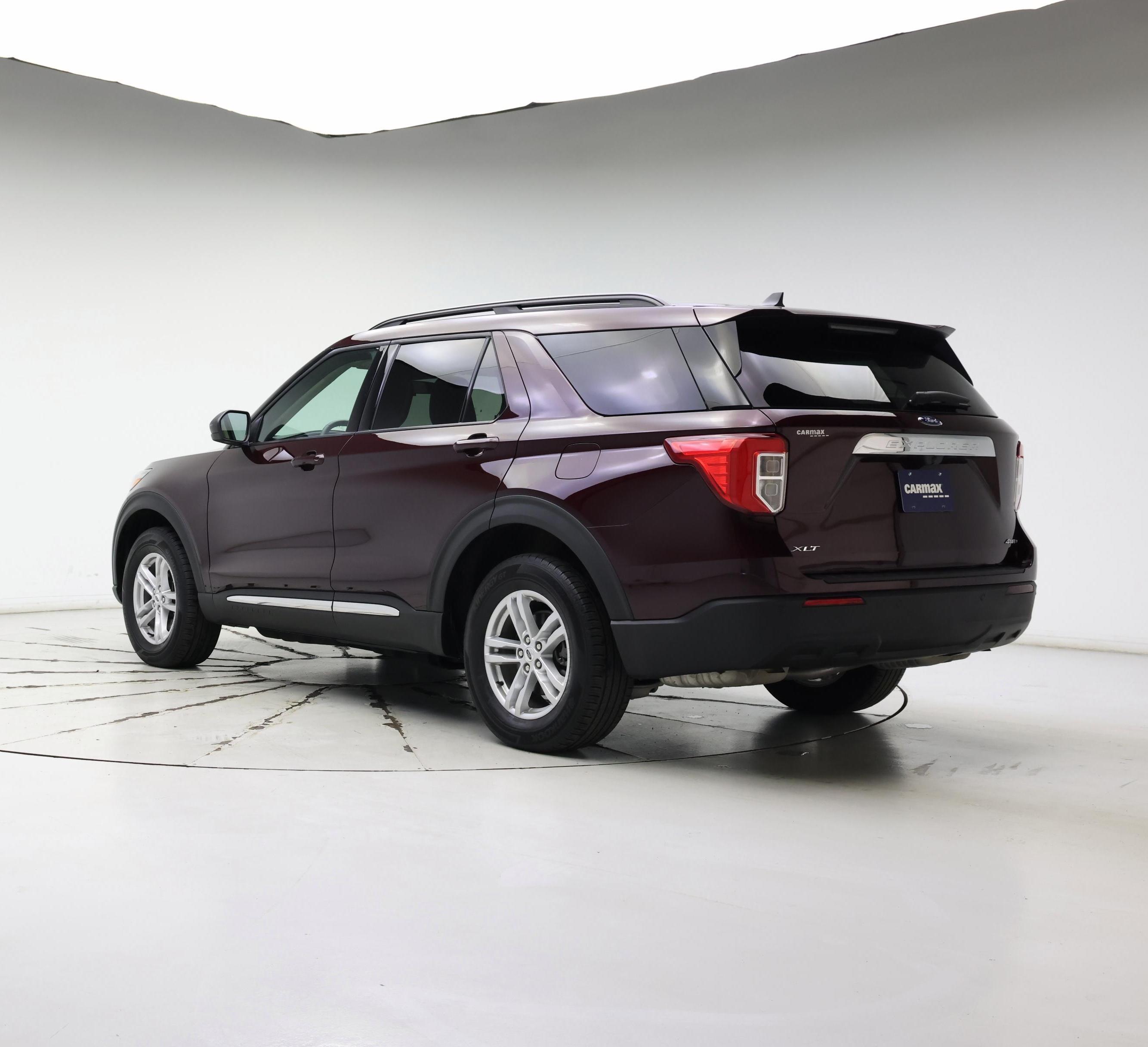 Thumbnail: 2022 Ford Explorer - 2