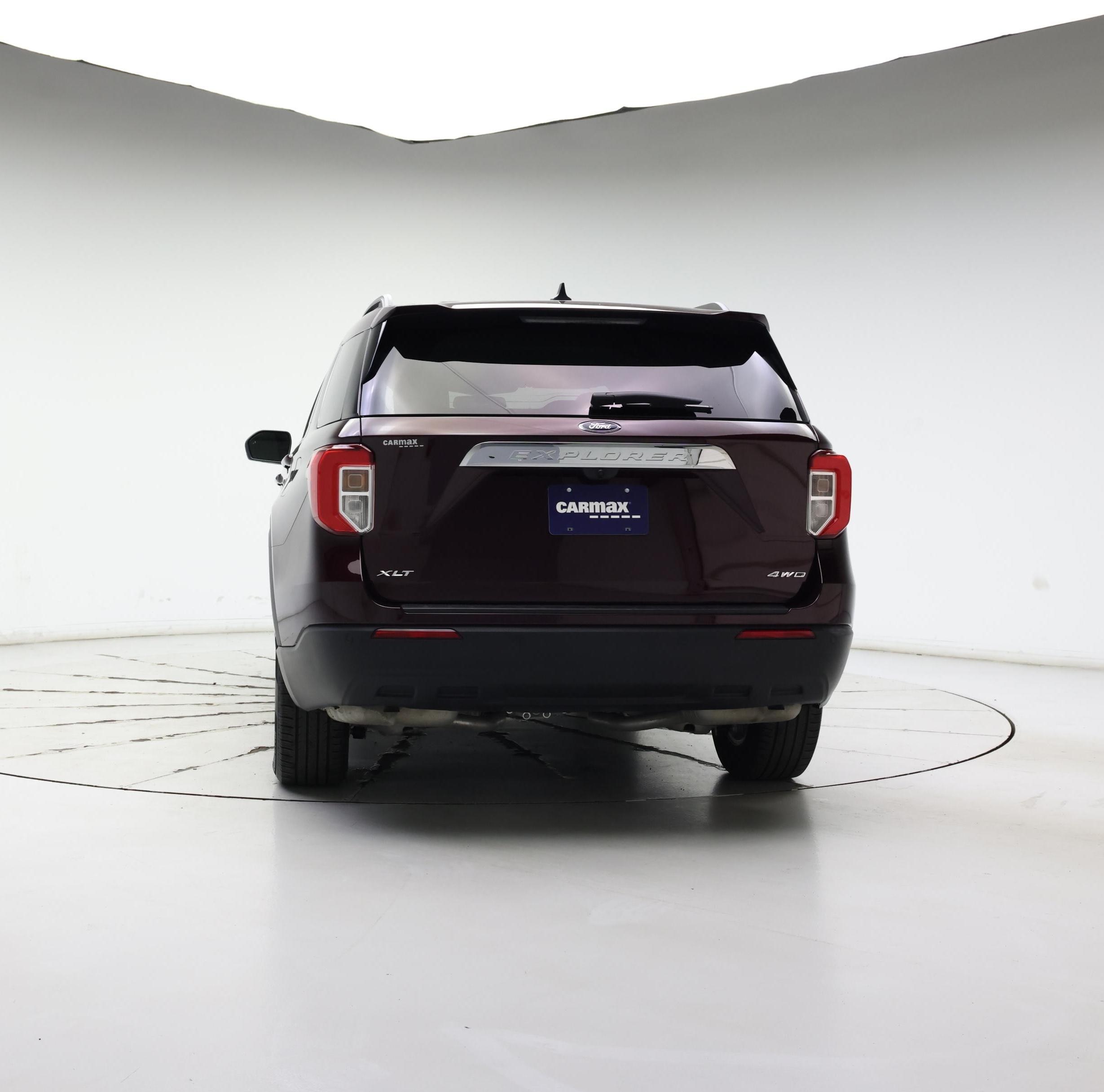 Thumbnail: 2022 Ford Explorer - 6