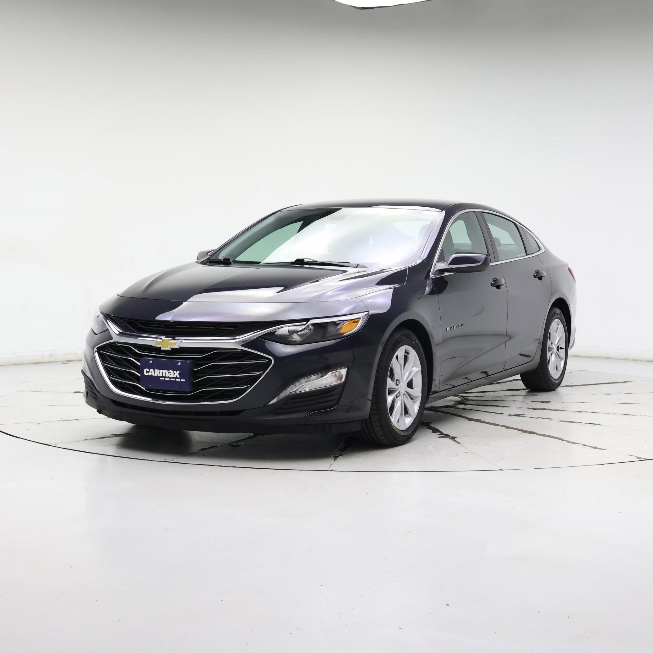 Thumbnail: 2023 Chevrolet Malibu - 4