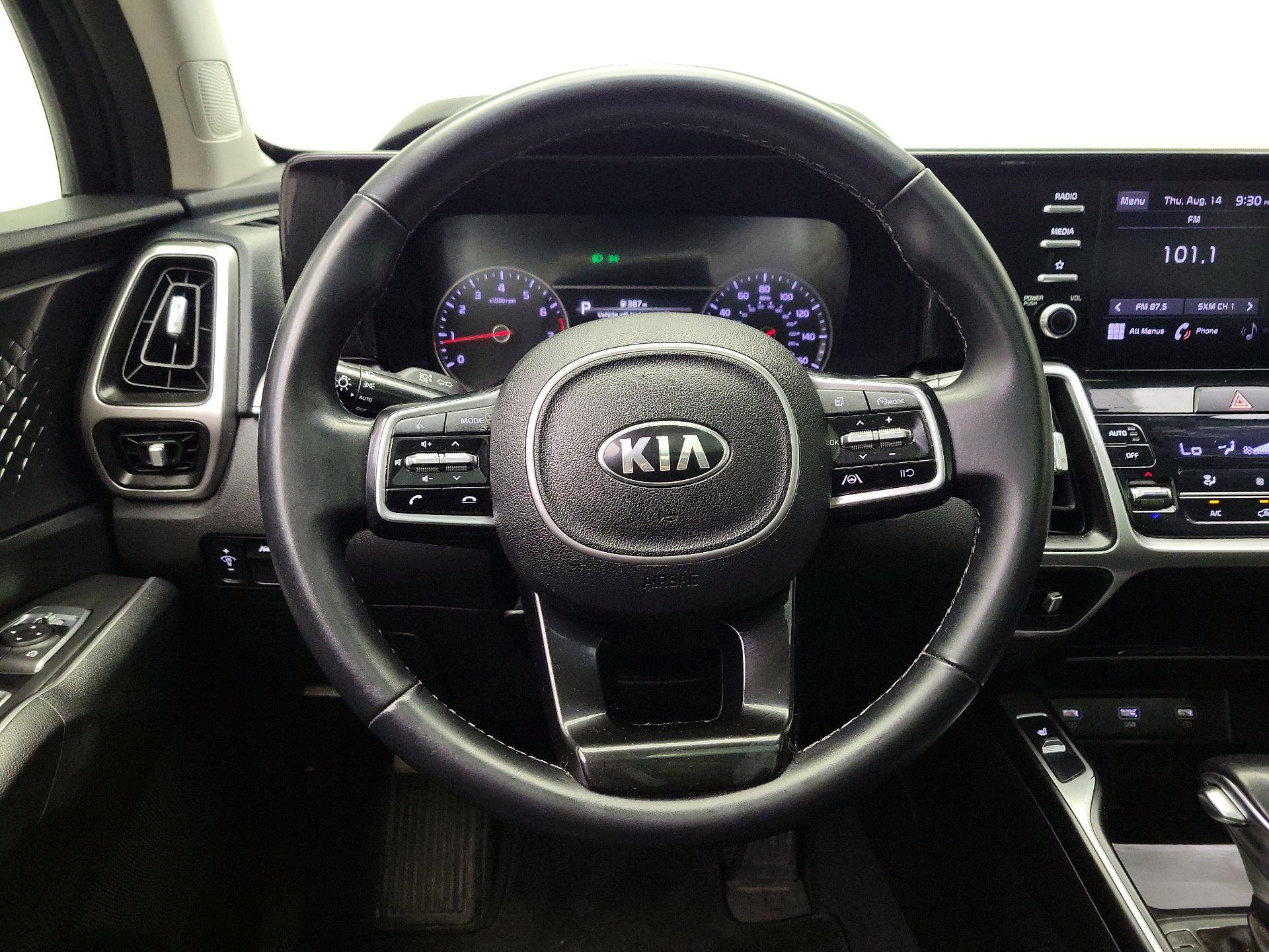 Thumbnail: 2021 Kia Sorento - 10