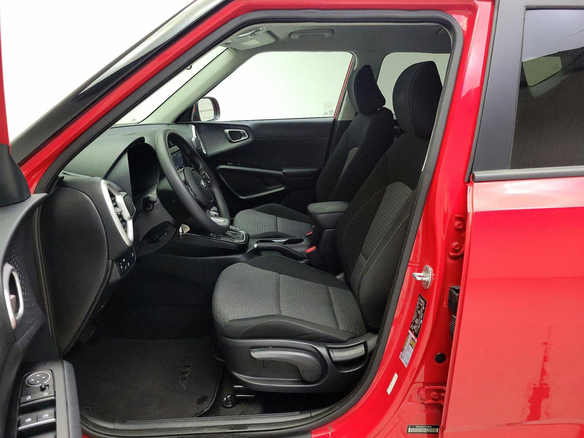 Thumbnail: 2020 Kia Soul - 11