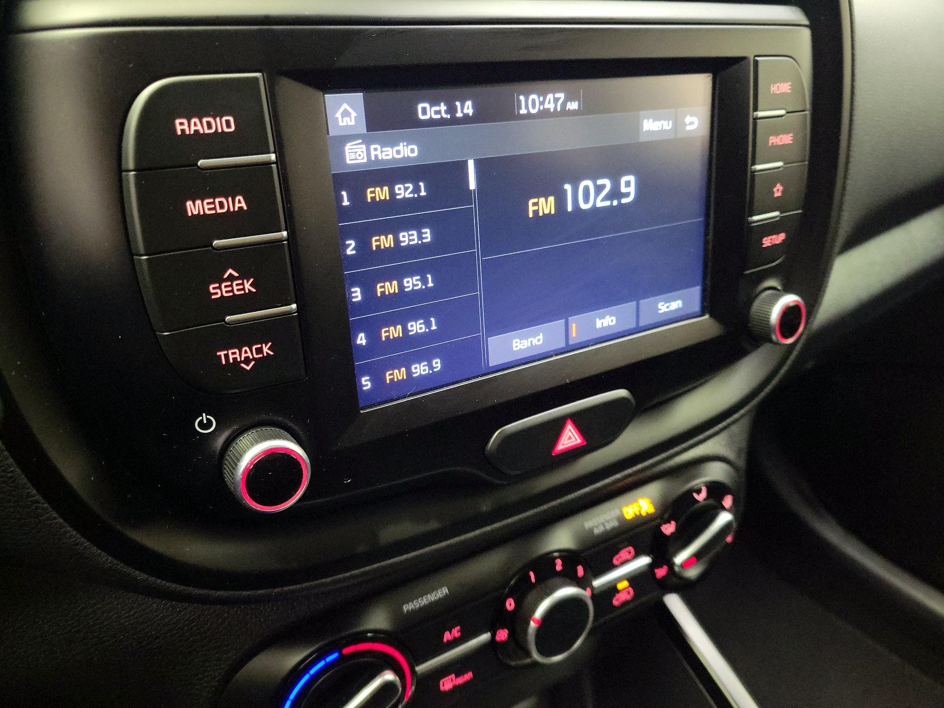 Thumbnail: 2020 Kia Soul - 15