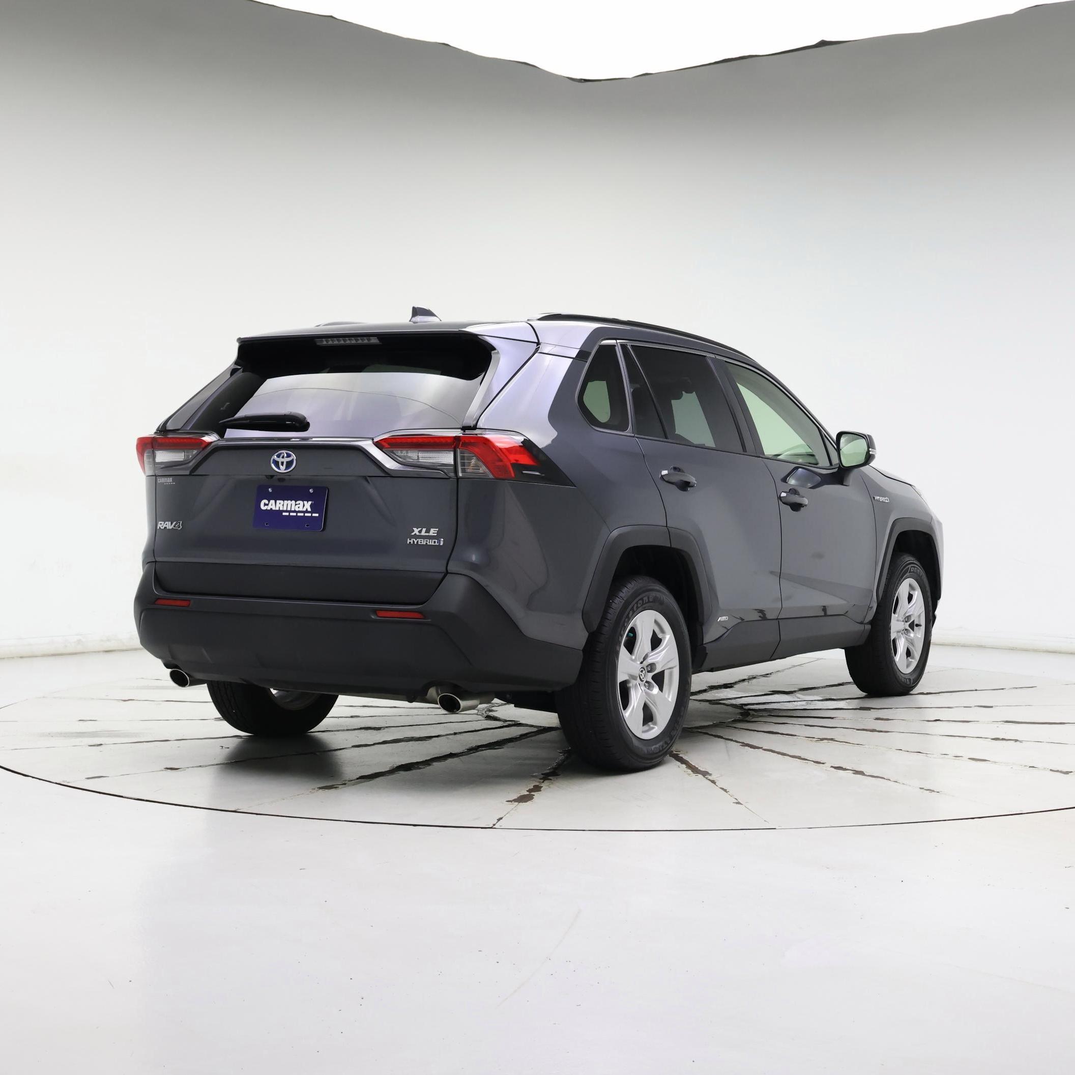 Thumbnail: 2020 Toyota RAV4 - 8