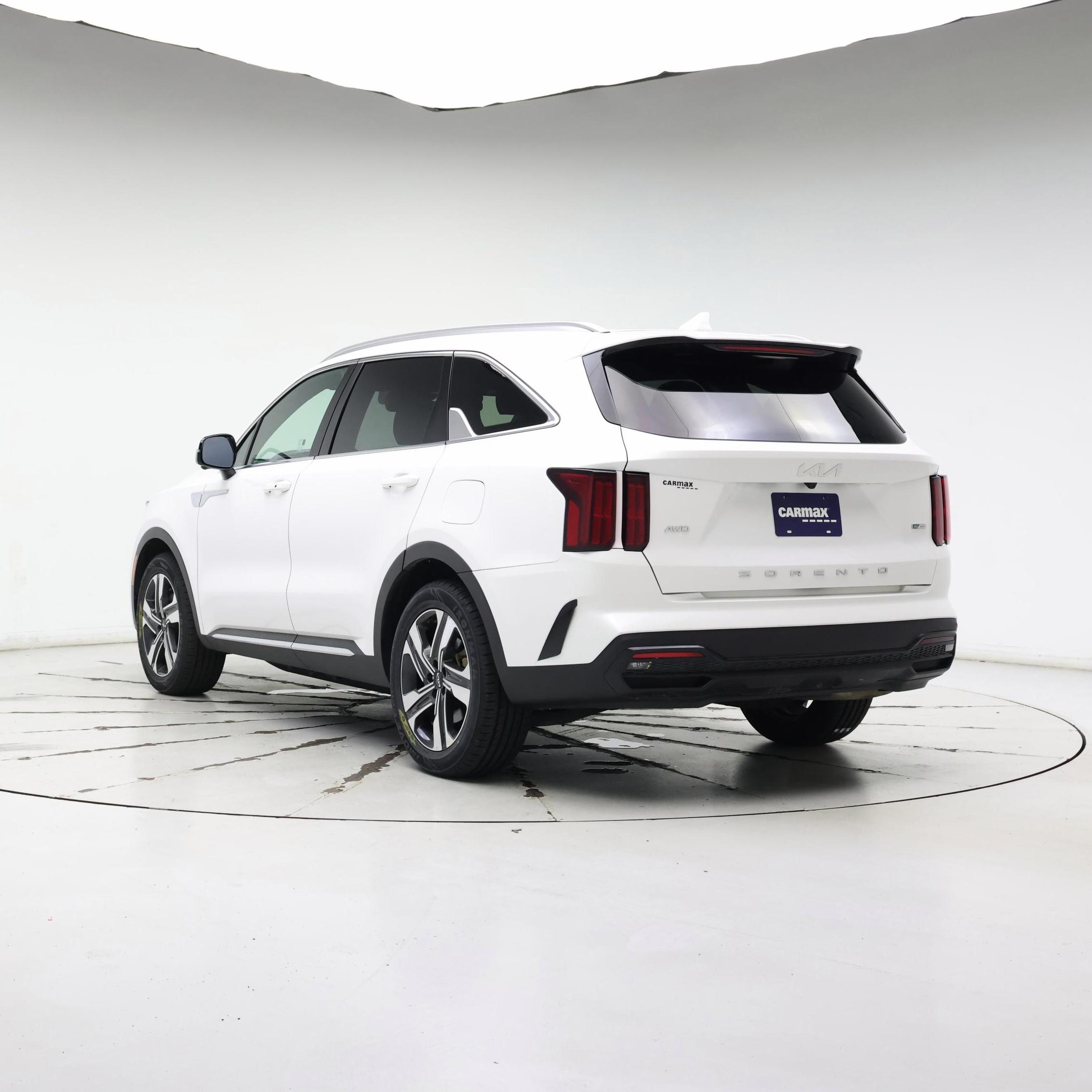 Thumbnail: 2022 Kia Sorento - 2