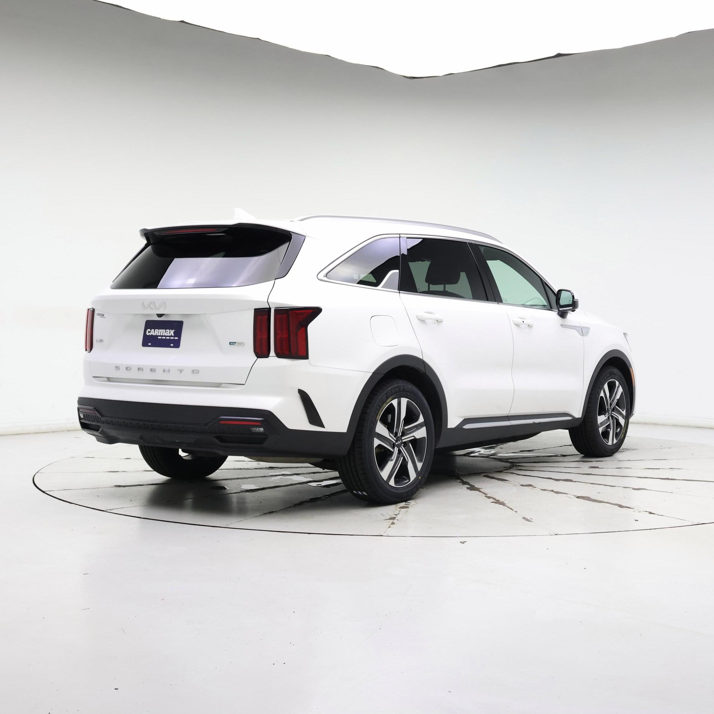 Thumbnail: 2022 Kia Sorento - 8