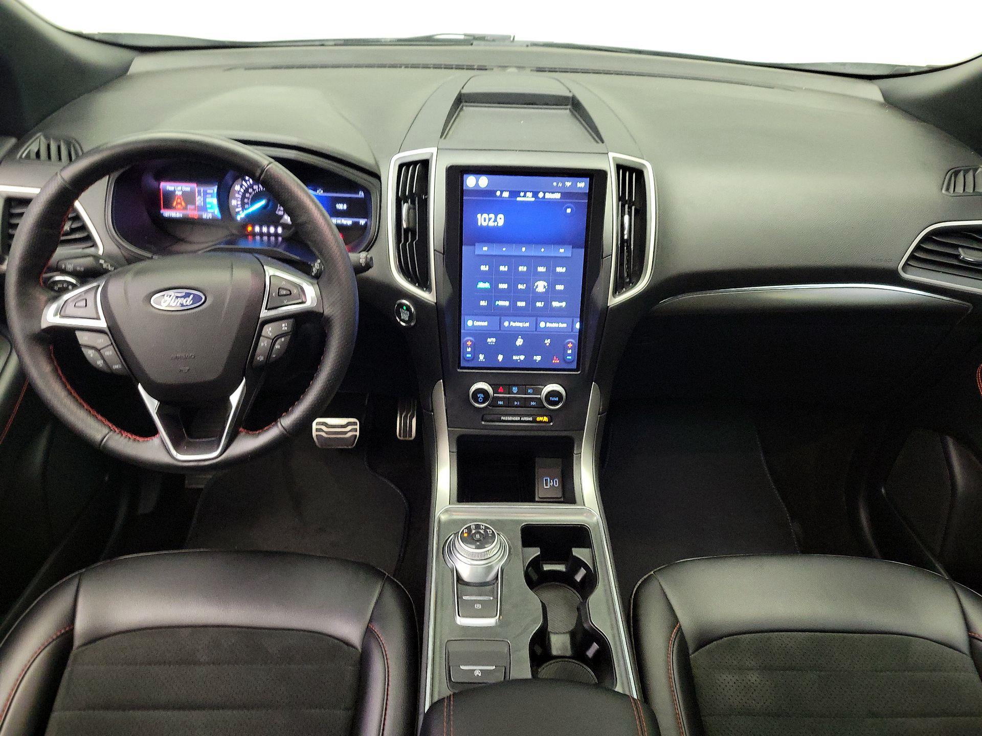 Thumbnail: 2022 Ford Edge - 9
