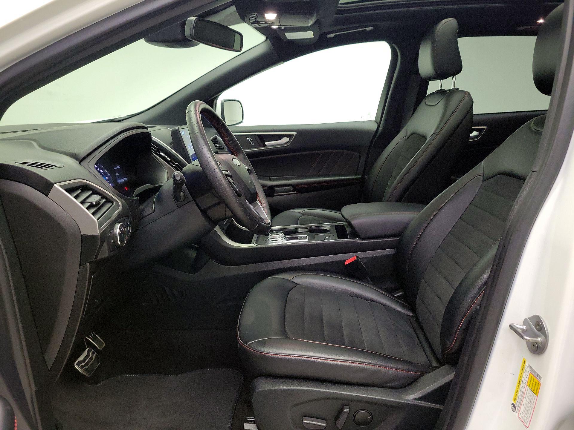 Thumbnail: 2022 Ford Edge - 11
