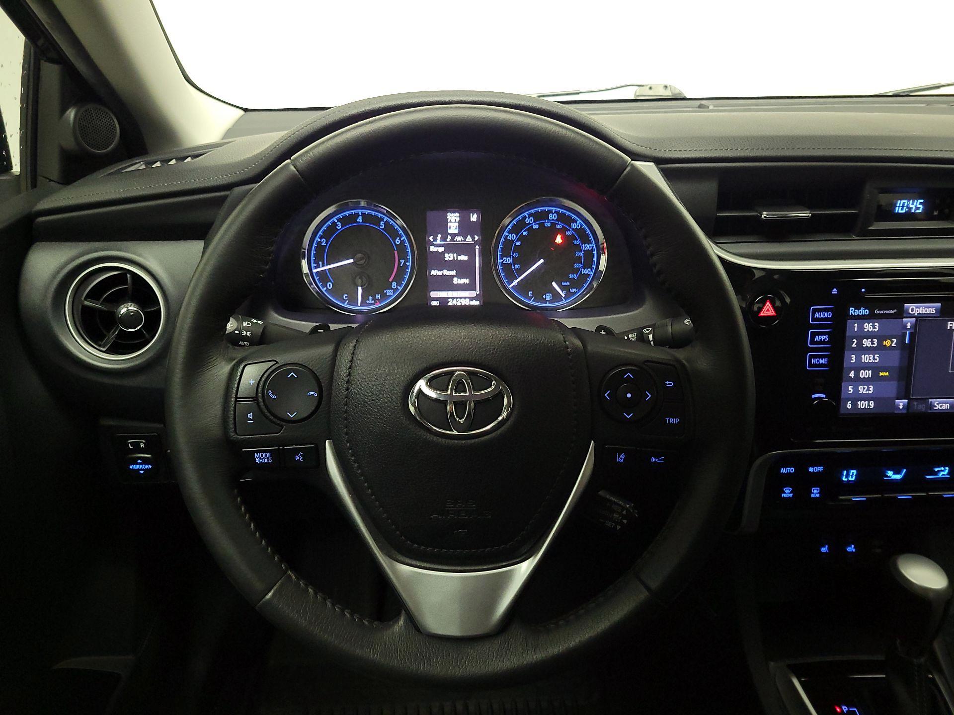 Thumbnail: 2018 Toyota Corolla - 10