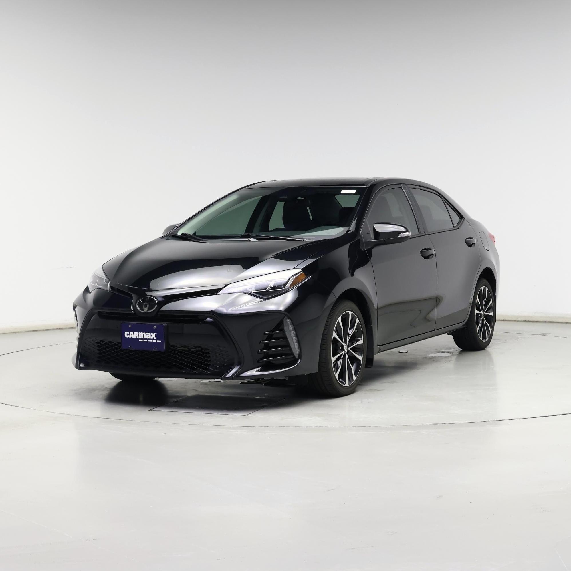 Thumbnail: 2018 Toyota Corolla - 4