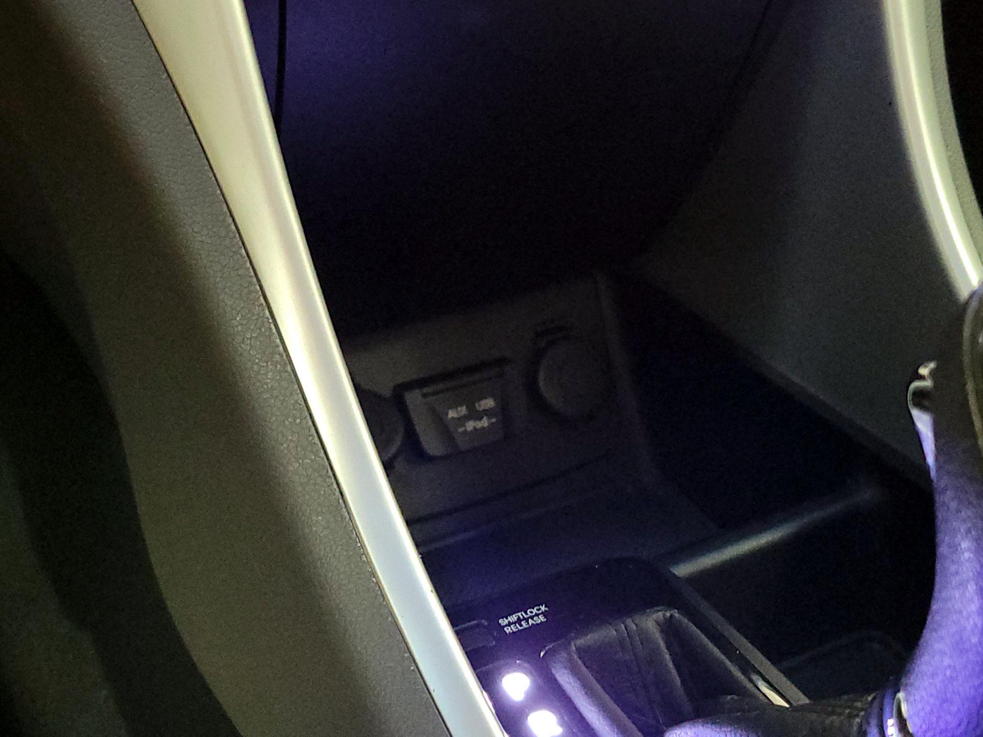 Thumbnail: 2013 Hyundai Sonata - 17