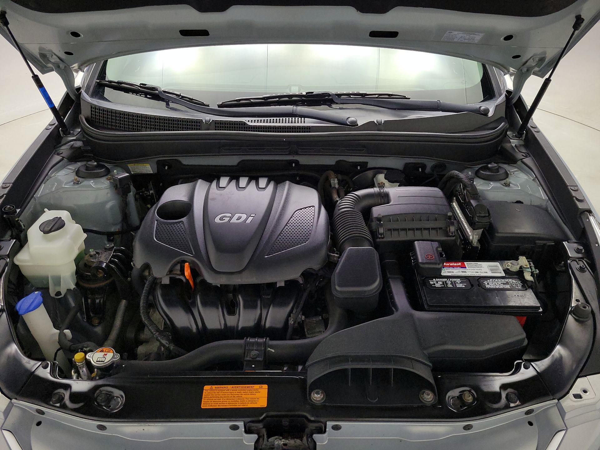 Thumbnail: 2013 Hyundai Sonata - 20