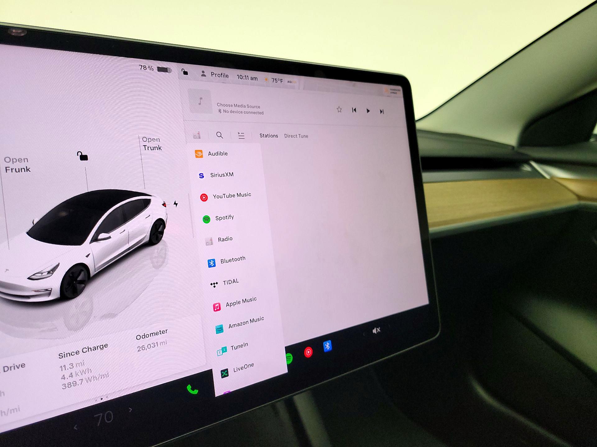 Thumbnail: 2023 Tesla Model 3 - 15