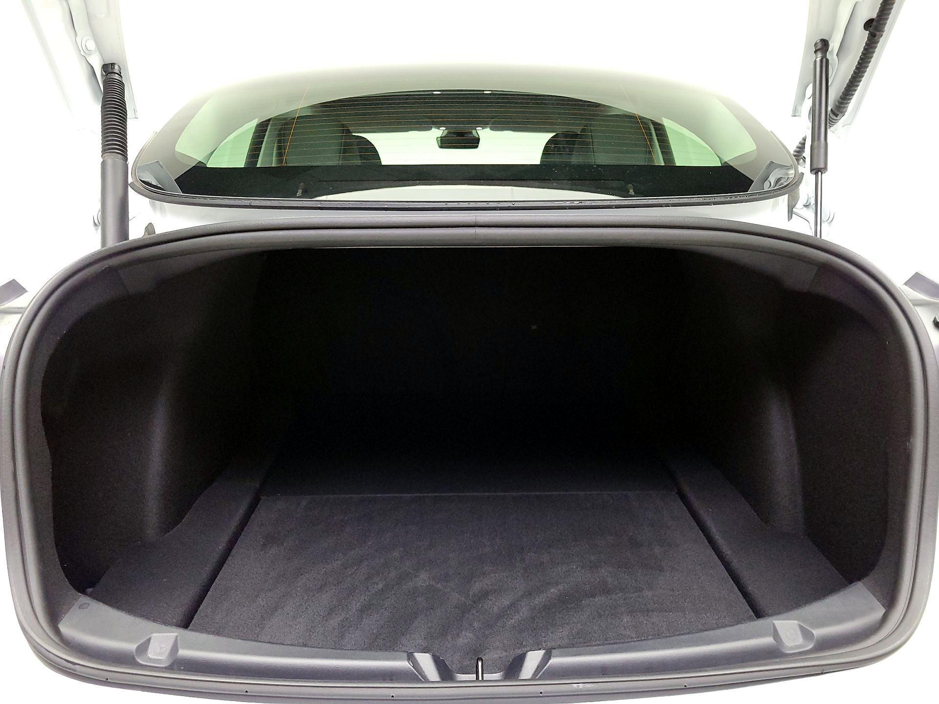 Thumbnail: 2023 Tesla Model 3 - 20