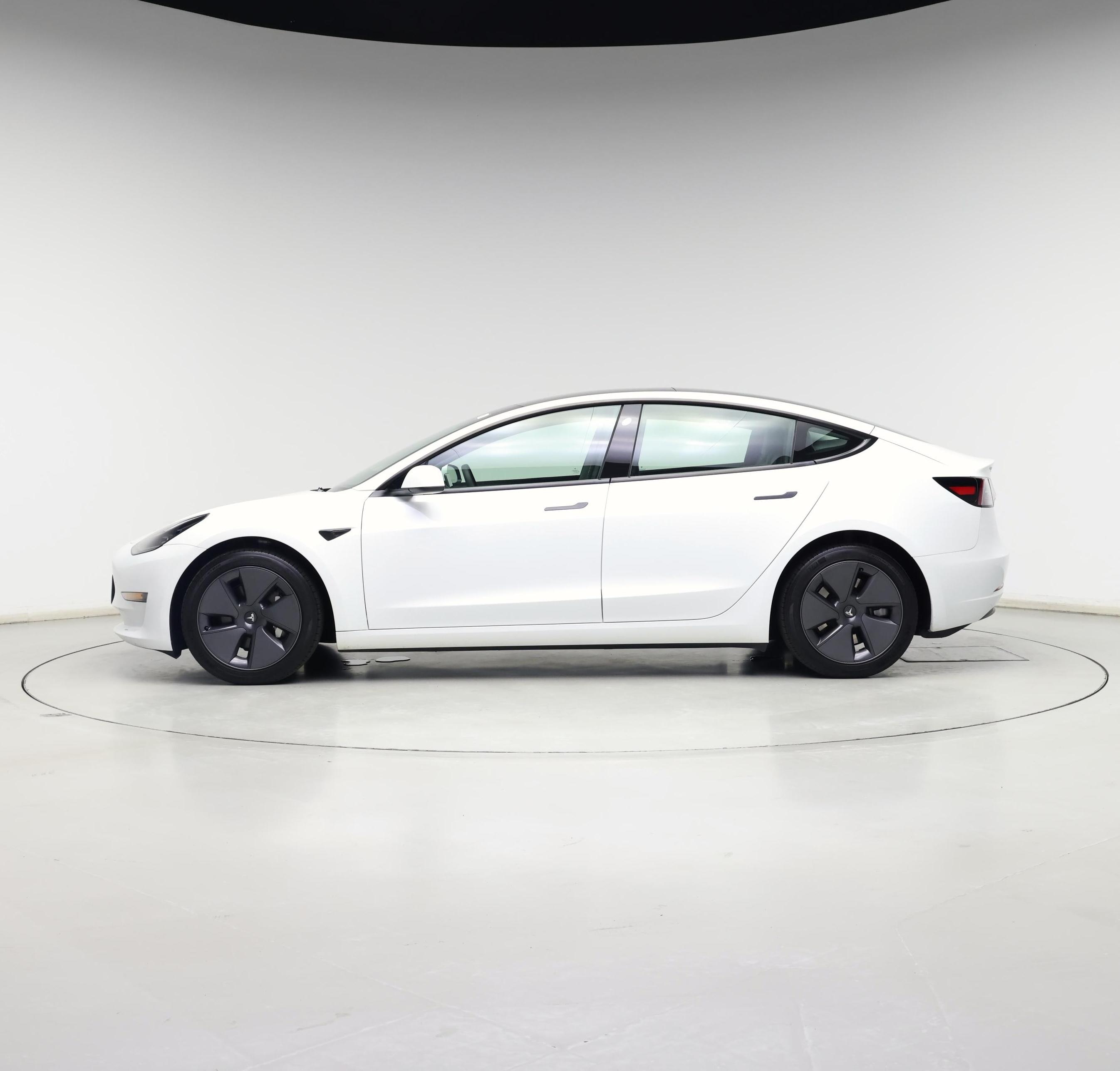 Thumbnail: 2023 Tesla Model 3 - 3