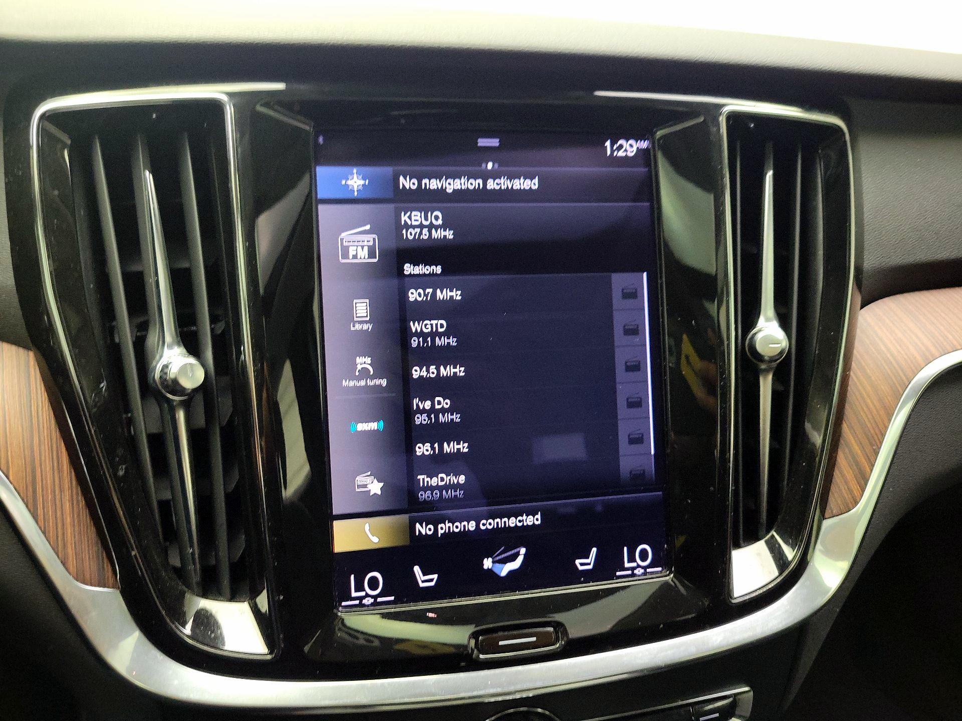 Thumbnail: 2022 Volvo S60 - 15