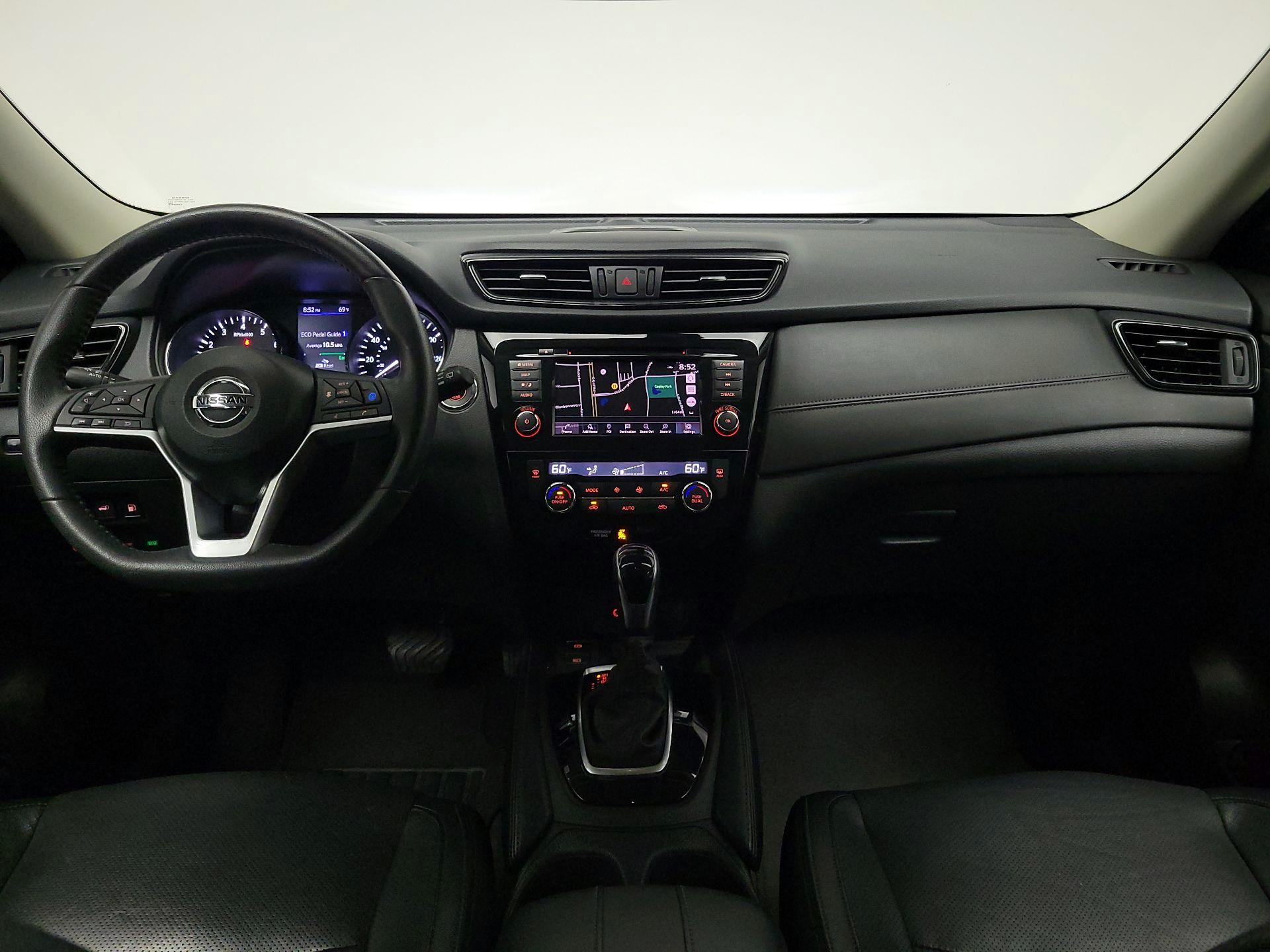 Thumbnail: 2020 Nissan Rogue - 9