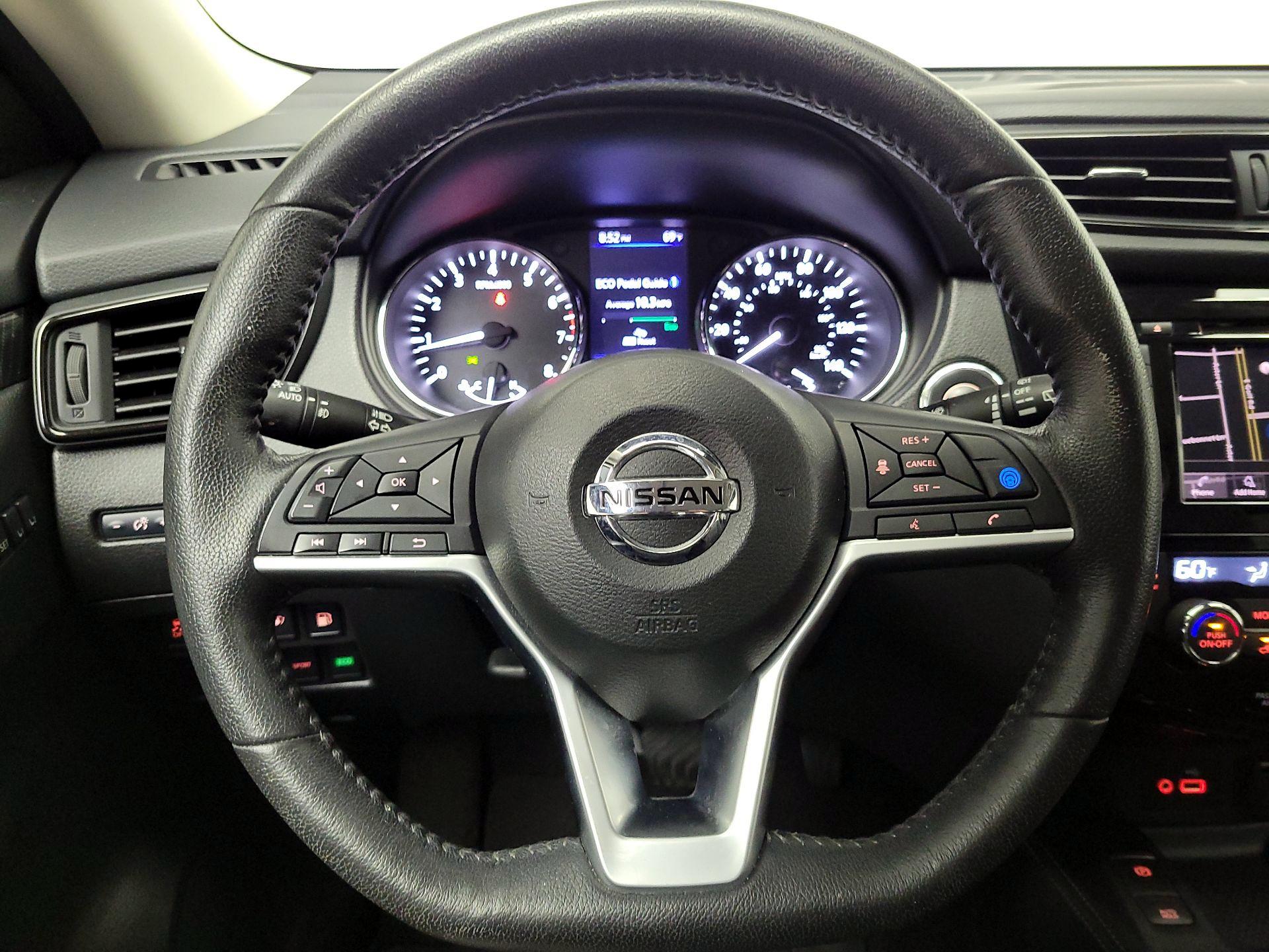 Thumbnail: 2020 Nissan Rogue - 10