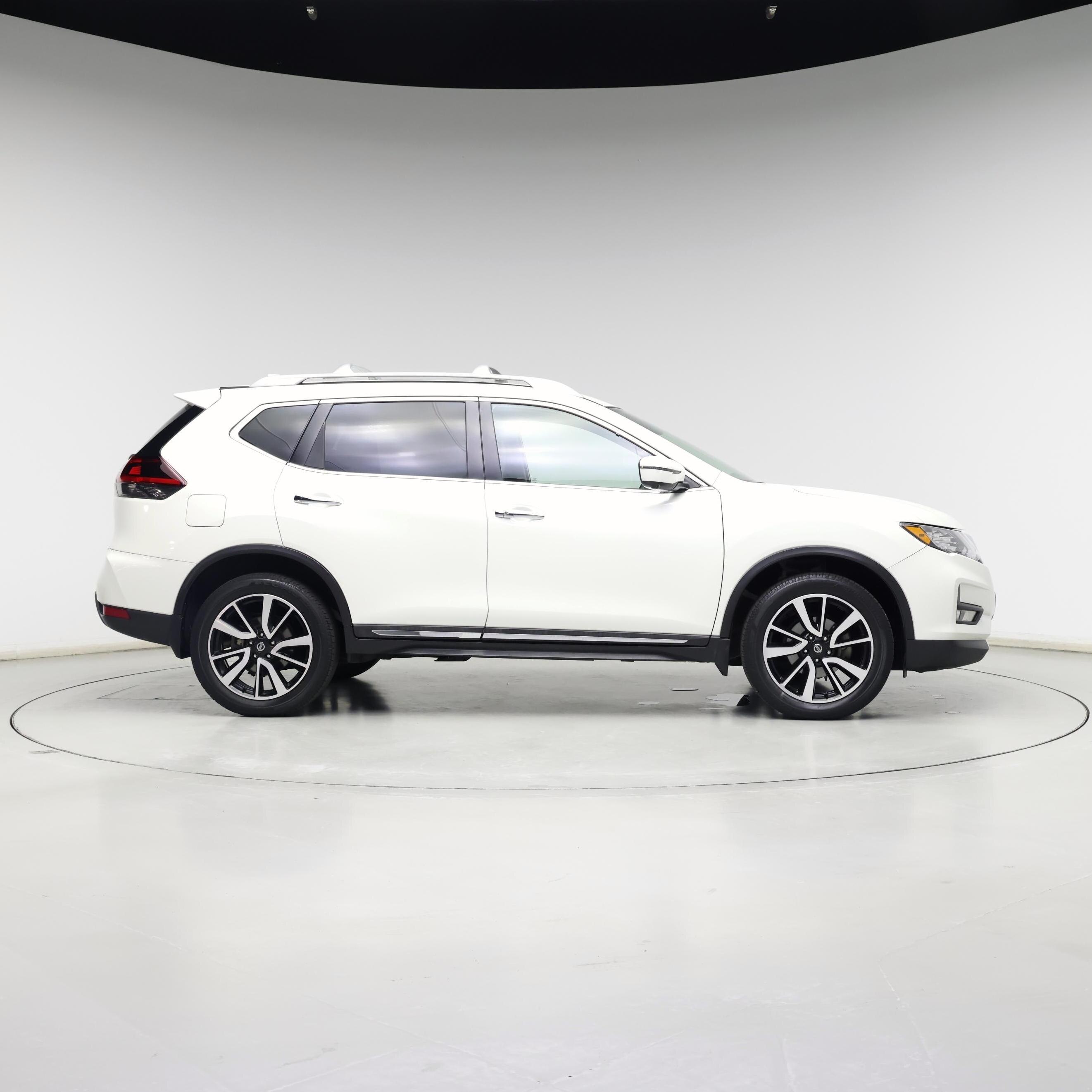 Thumbnail: 2020 Nissan Rogue - 7